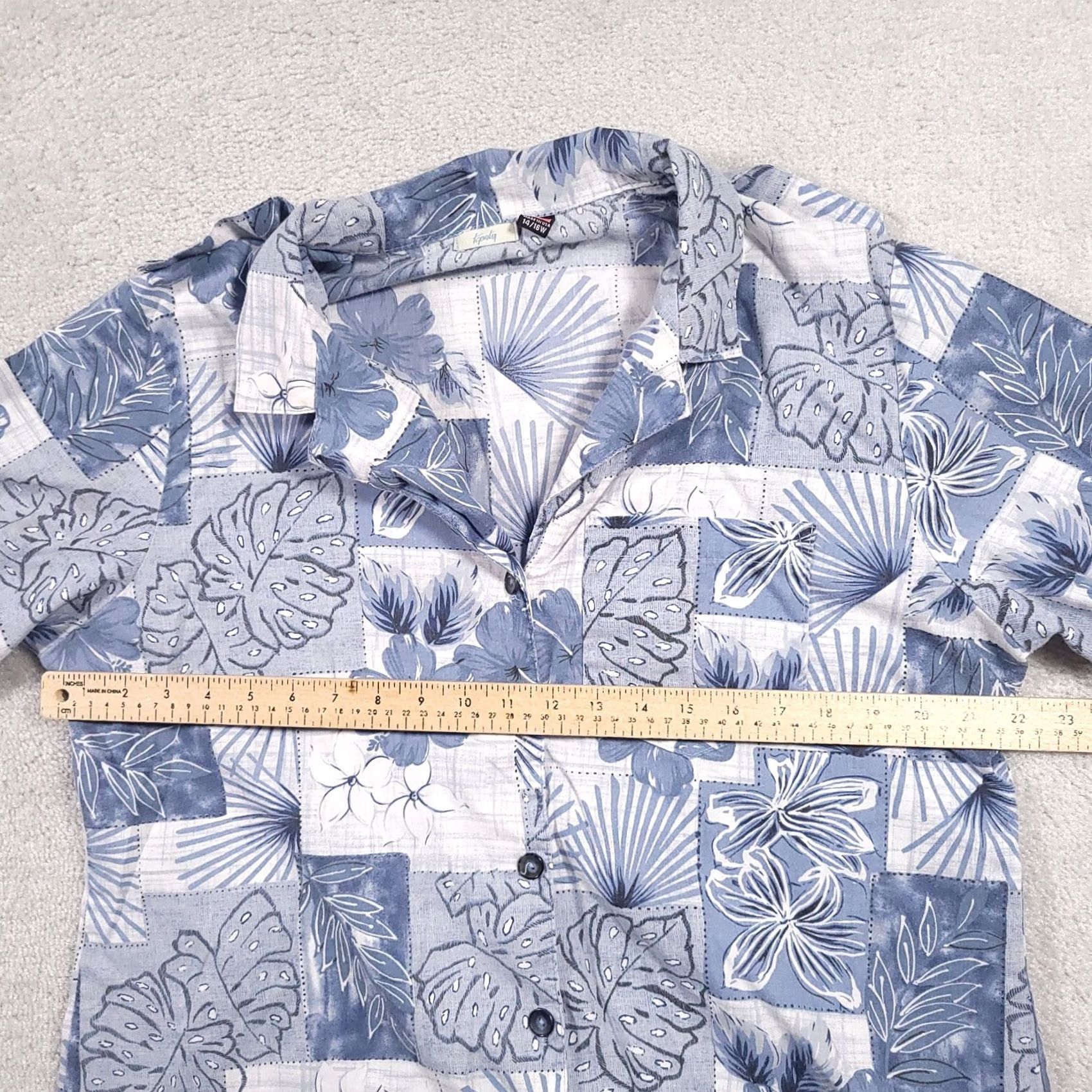 Vintage VINTAGE Tapestry Button Up Casual Hawaiian Shirt Women 14W Blue Made In USA Size XL / US 12-14 / IT 48-50 - 7 Thumbnail