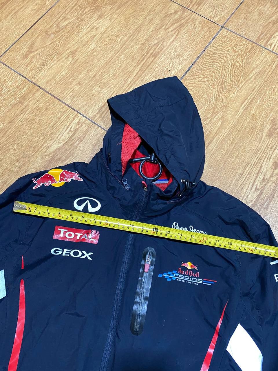 Red Bull Red Bull Vintage Racing F1/NASCAR Big Logo Y2K Jacket Size US S / EU 44-46 / 1 - 17 Thumbnail