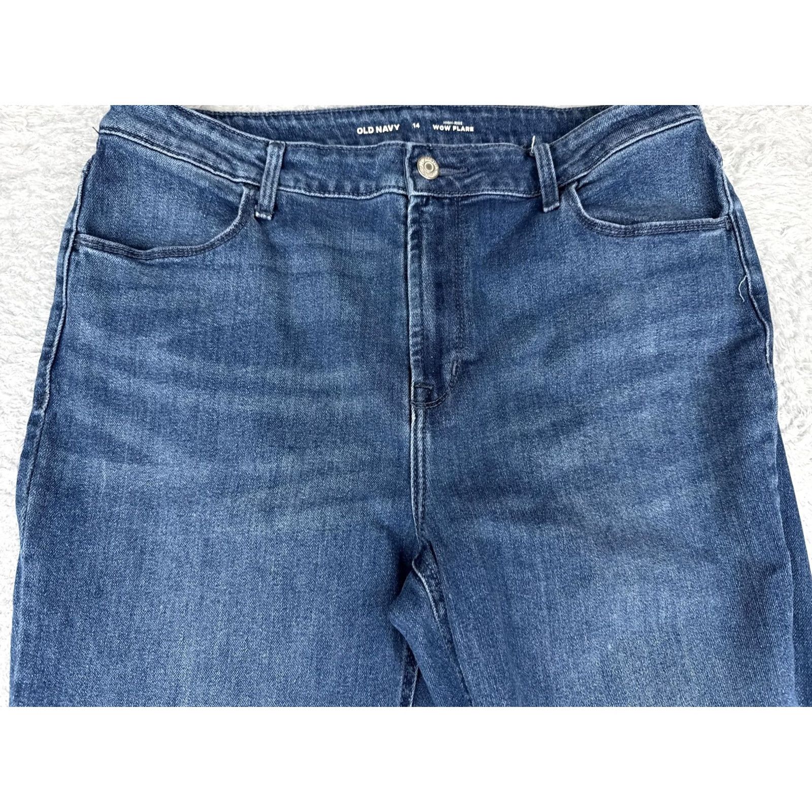 Old Navy Old Navy Wow Flare Jeans Womens 14 Blue Med Wash High Rise Stretch 32x31 Denim Jeans Womens 14 Blue Medium Wash Flared Stretch Old Navy Jeans Mens? Size 36" / US 14 / IT 50 - 4 Thumbnail