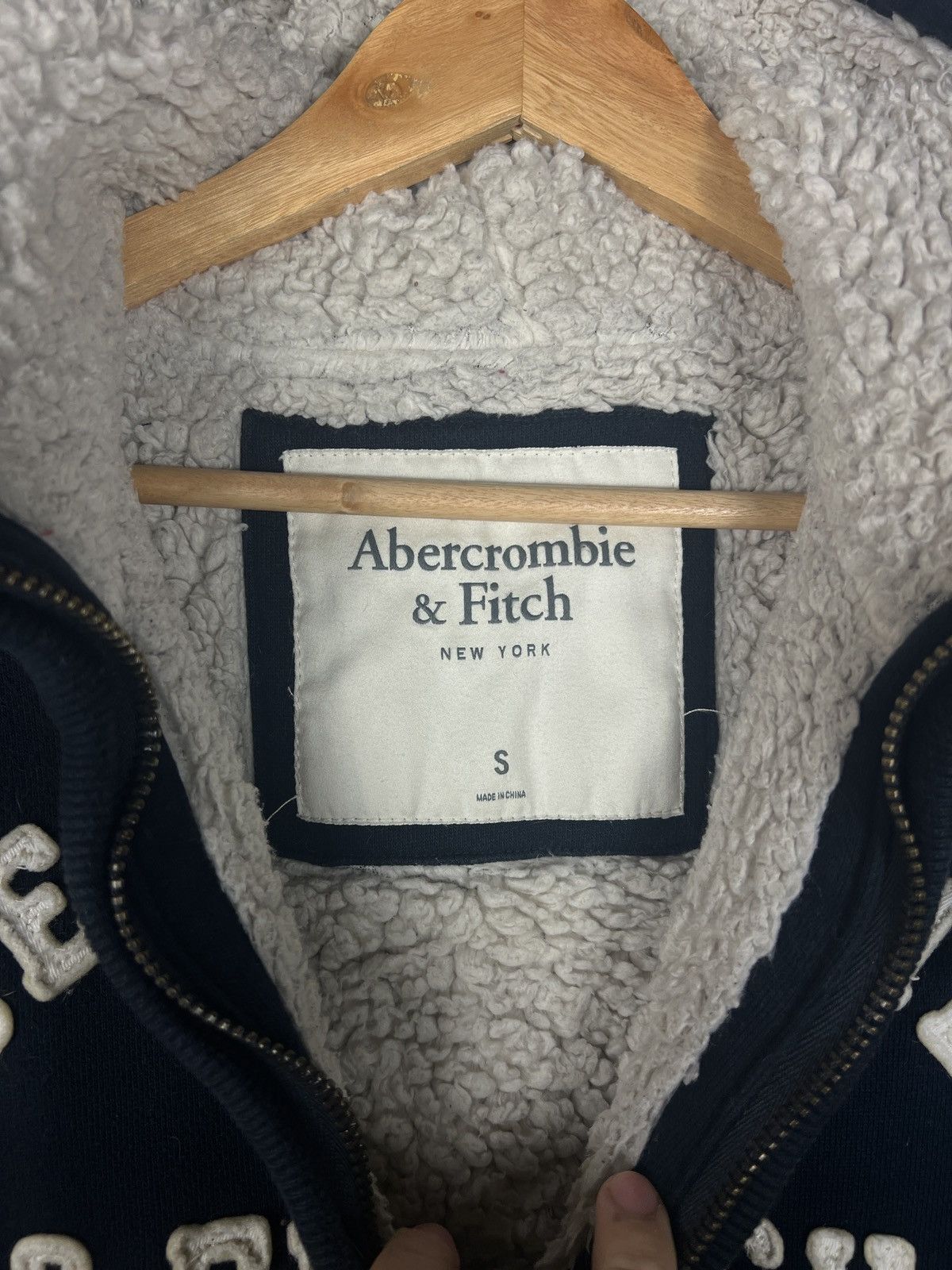 Abercrombie & Fitch Vintage Abercrombie Big Logo Fur Zip Hoodie IfSixWasNine Size US S / EU 44-46 / 1 - 4 Thumbnail