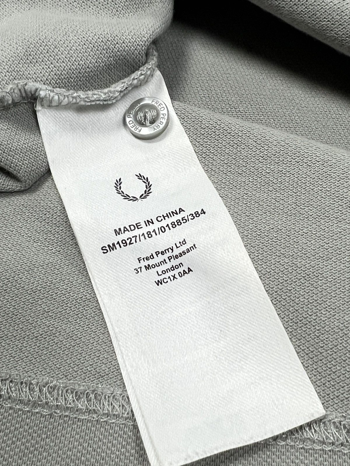 Fred Perry Fred Perry Men Grey Pique Short Sleeve Polo Shirt XXL Size US XXL / EU 58 / 5 - 4 Thumbnail
