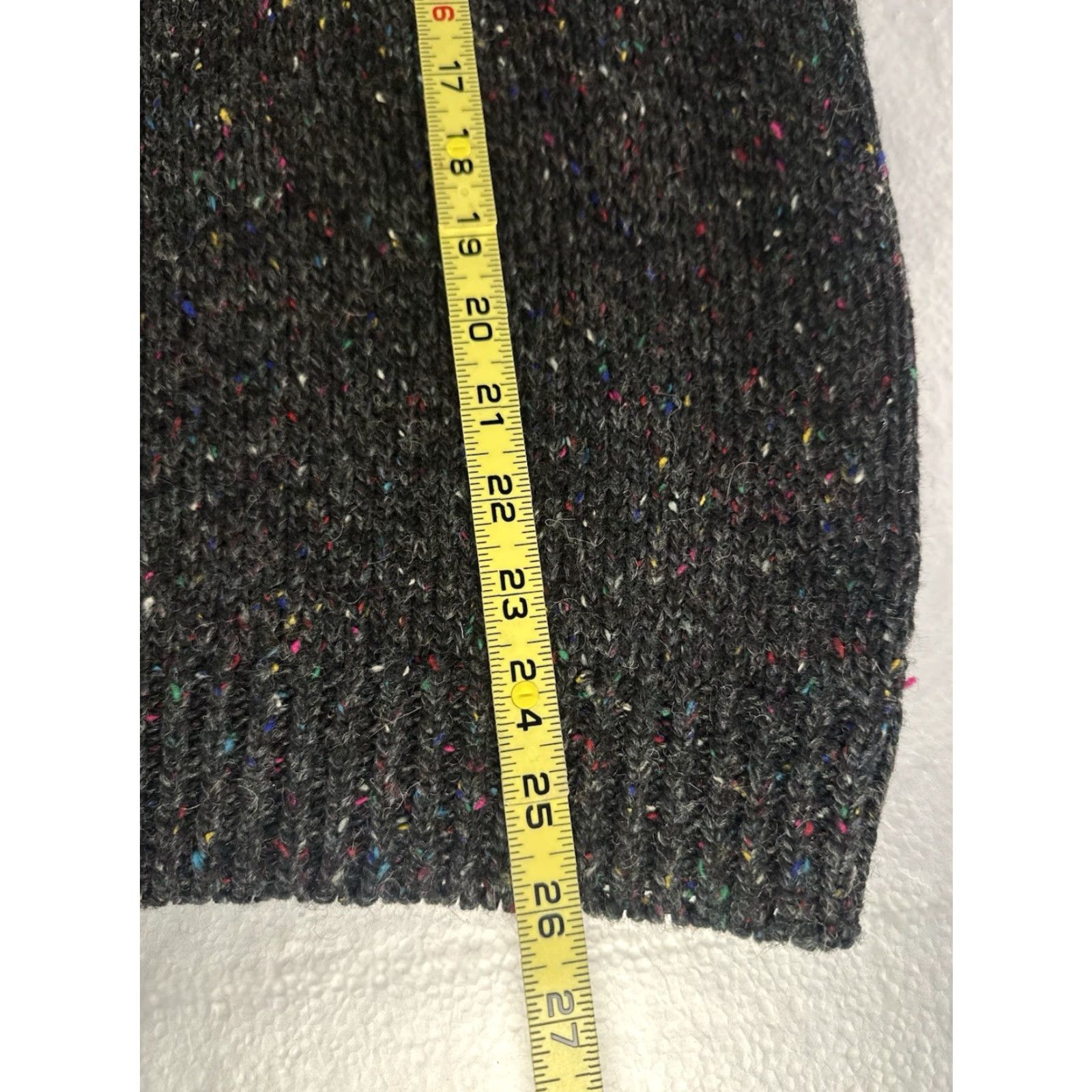 Vintage FLUID Fleck Knit Henley Sweater Men’s Large Gray Wool Blend Button Pullover Size US L / EU 52-54 / 3 - 7 Thumbnail