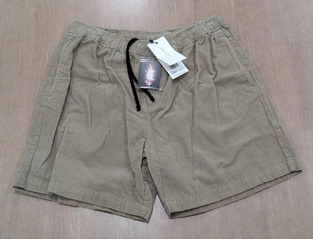 John Elliott John Elliott "Talladega" Corduroy Shorts Bark 2XL Size US 38 / EU 54 - 1 Thumbnail