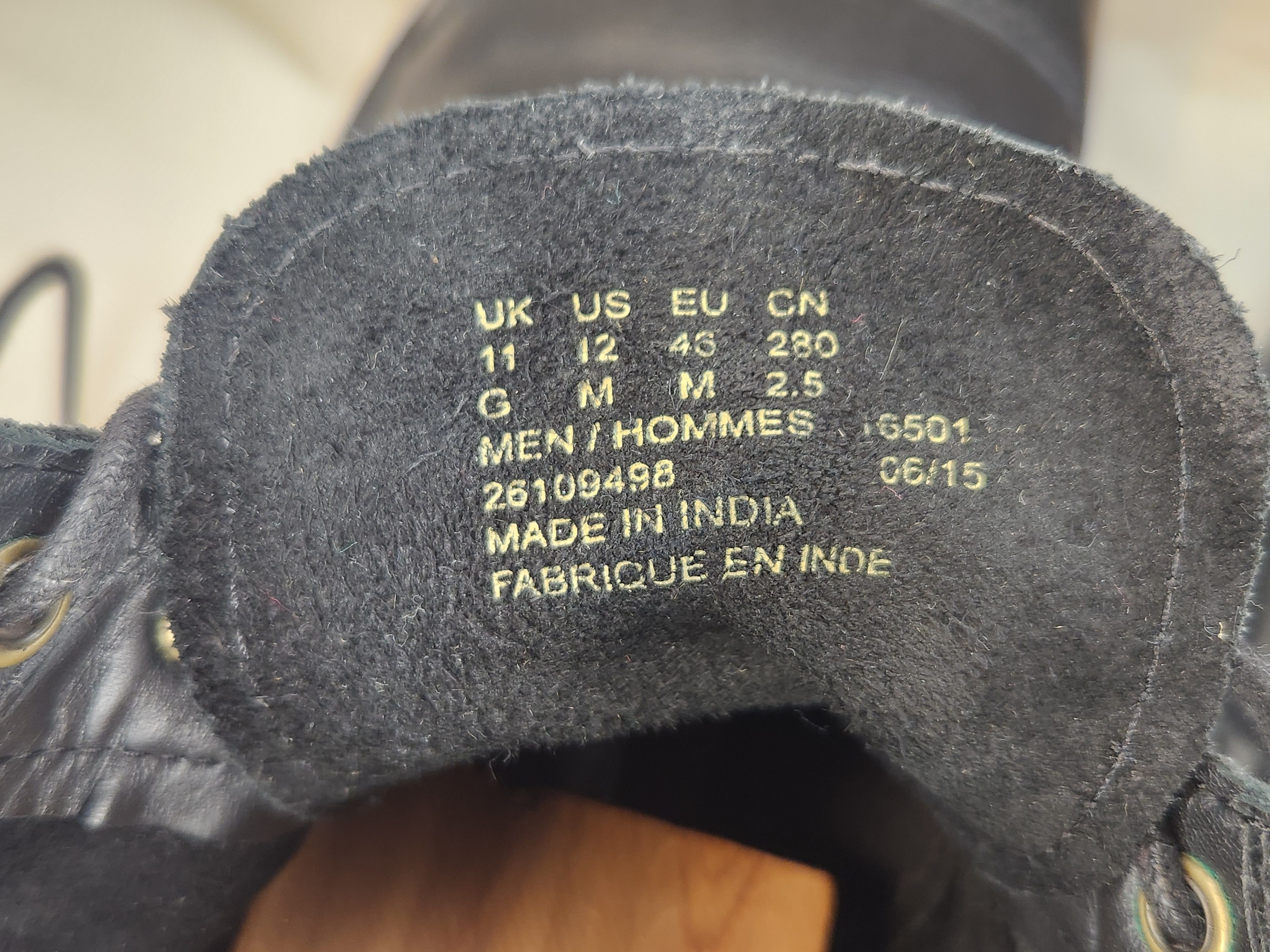 Clarks NORTON WALLABEES ORIGINAL Size US 12 / EU 45 - 9 Thumbnail