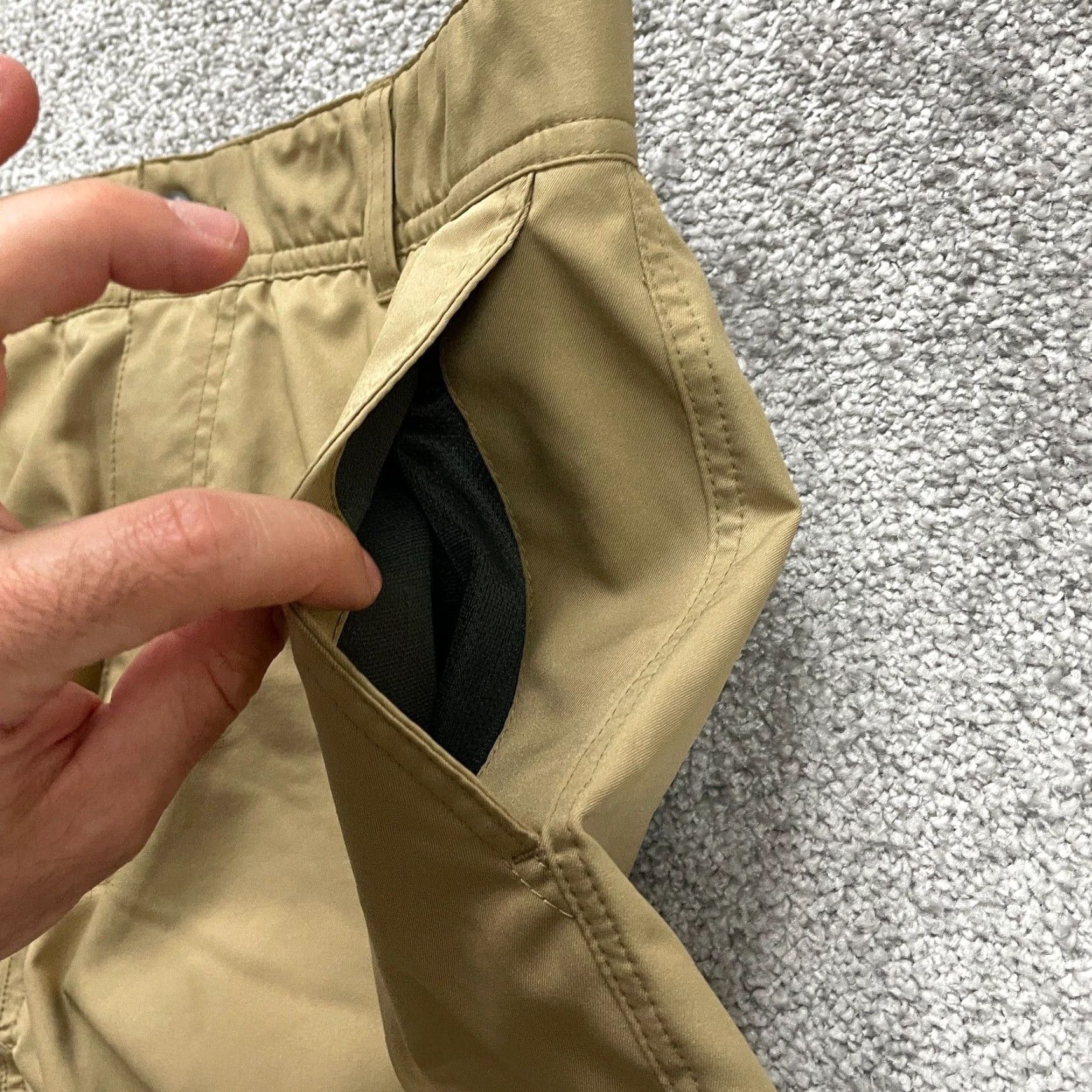 Vintage Columbia Freezer Coil Chino Shorts Mens 34/44 Brown Elastic Waist Active Outdoor Size US 34 / EU 50 - 4 Thumbnail