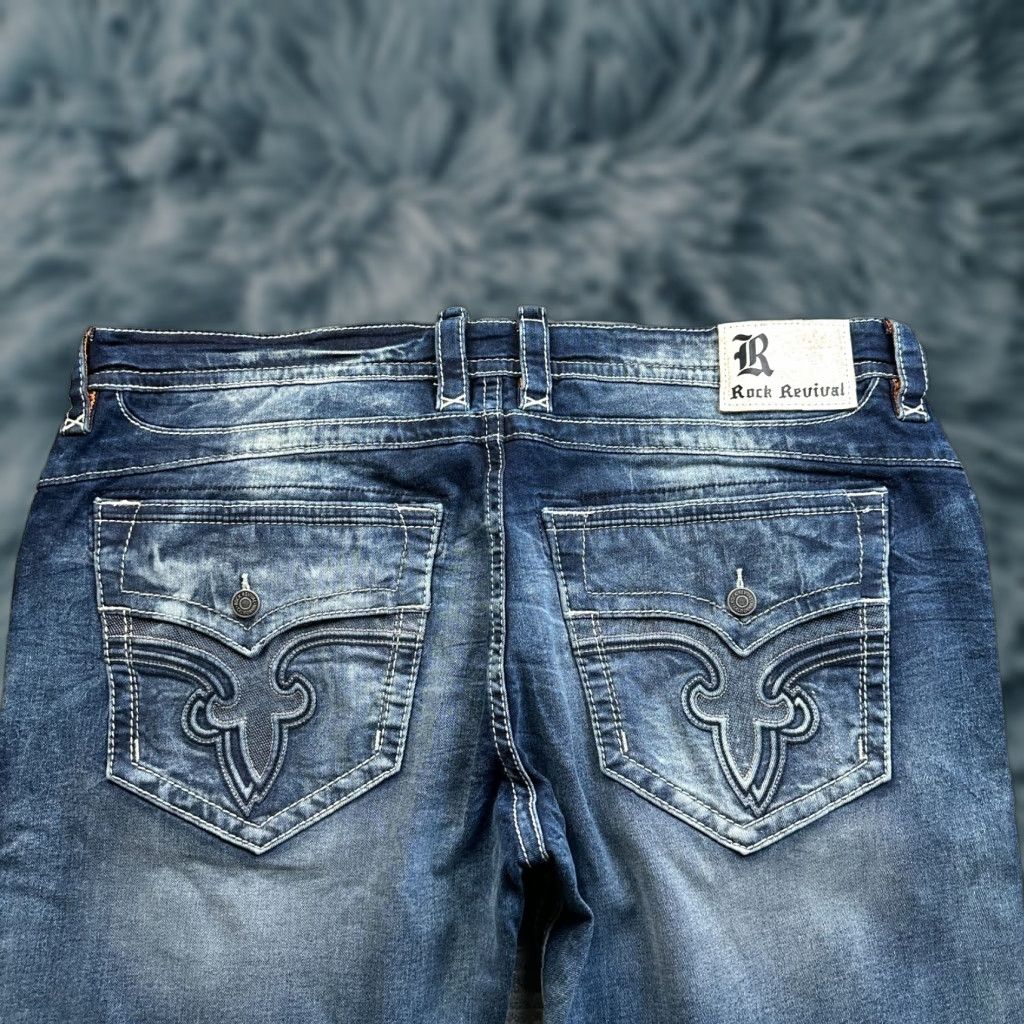 Vintage Rock Revival Jeans Mens 44x33 Blue Denim Straight 90s Regular Cotton Denim Pants Amal} Size US 44 / EU 60 - 1 Thumbnail