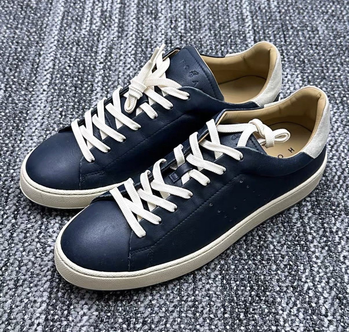 Hogan HOGAN H672 Leather Vintage Low-Top Sneakers J42 Size US 8 / EU 41 - 1 Thumbnail