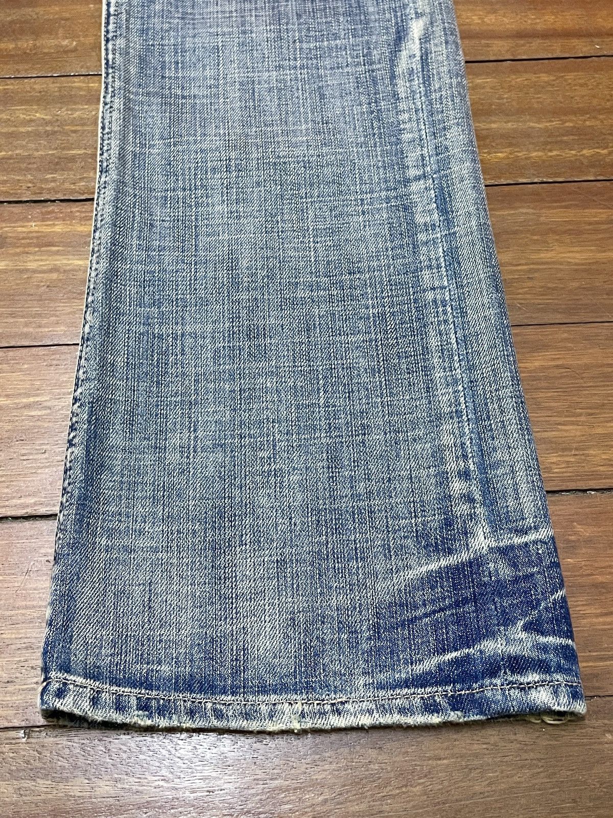 Le Grande Bleu (L.G.B.) Rare Design Vintage Brand Heritage Stone Flared Jeans 1990s Size US 30 / EU 46 - 6 Thumbnail