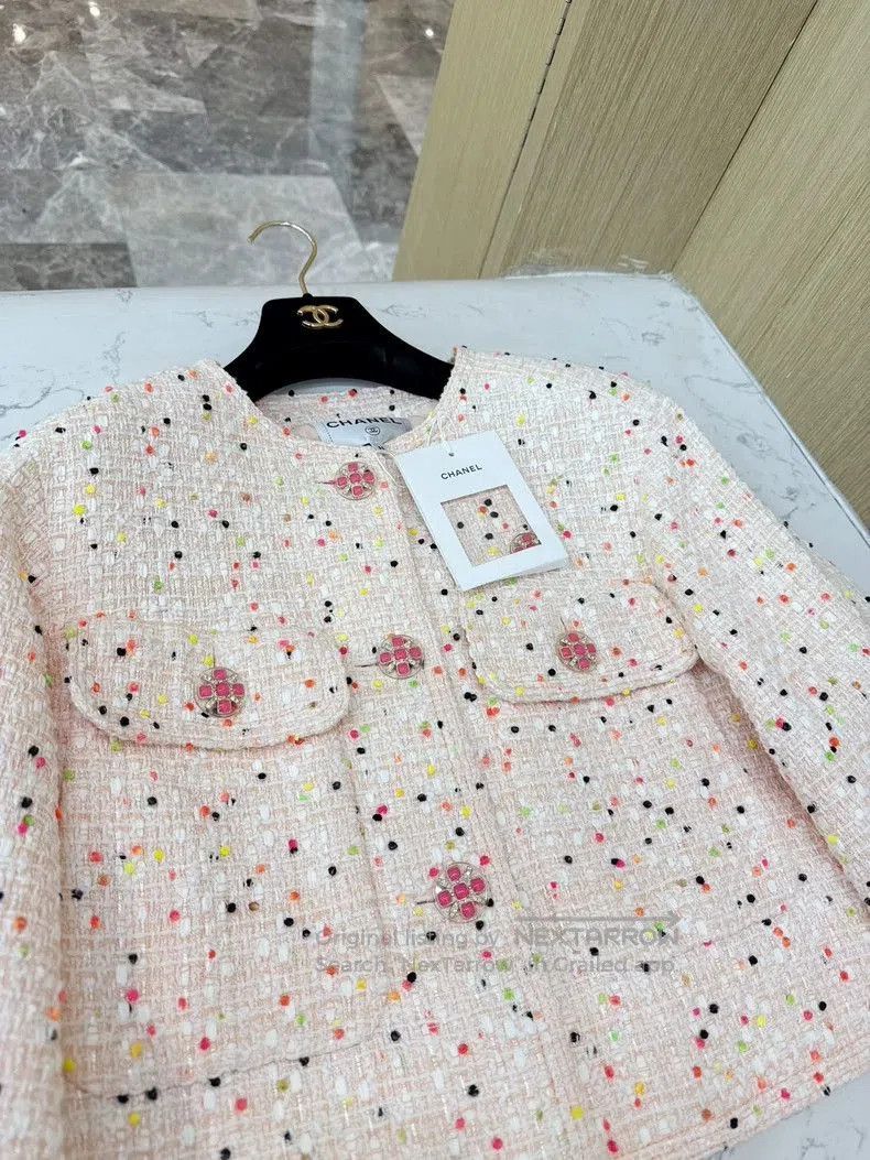 Chanel Chanel 19ss Pink Glass Button Silhouette Jacket. Size US XS / EU 42 / 0 - 2 Thumbnail