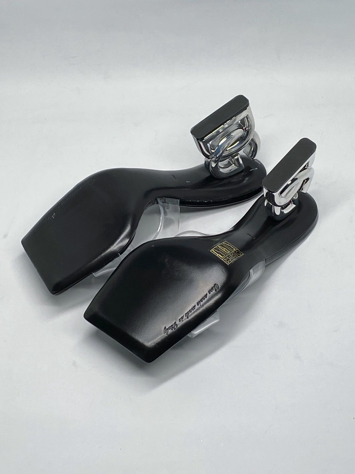 Dolce & Gabbana Dolce&Gabbana DG Heel PVC Mules side 36.5 Size US 6.5 / IT 36.5 - 13 Thumbnail