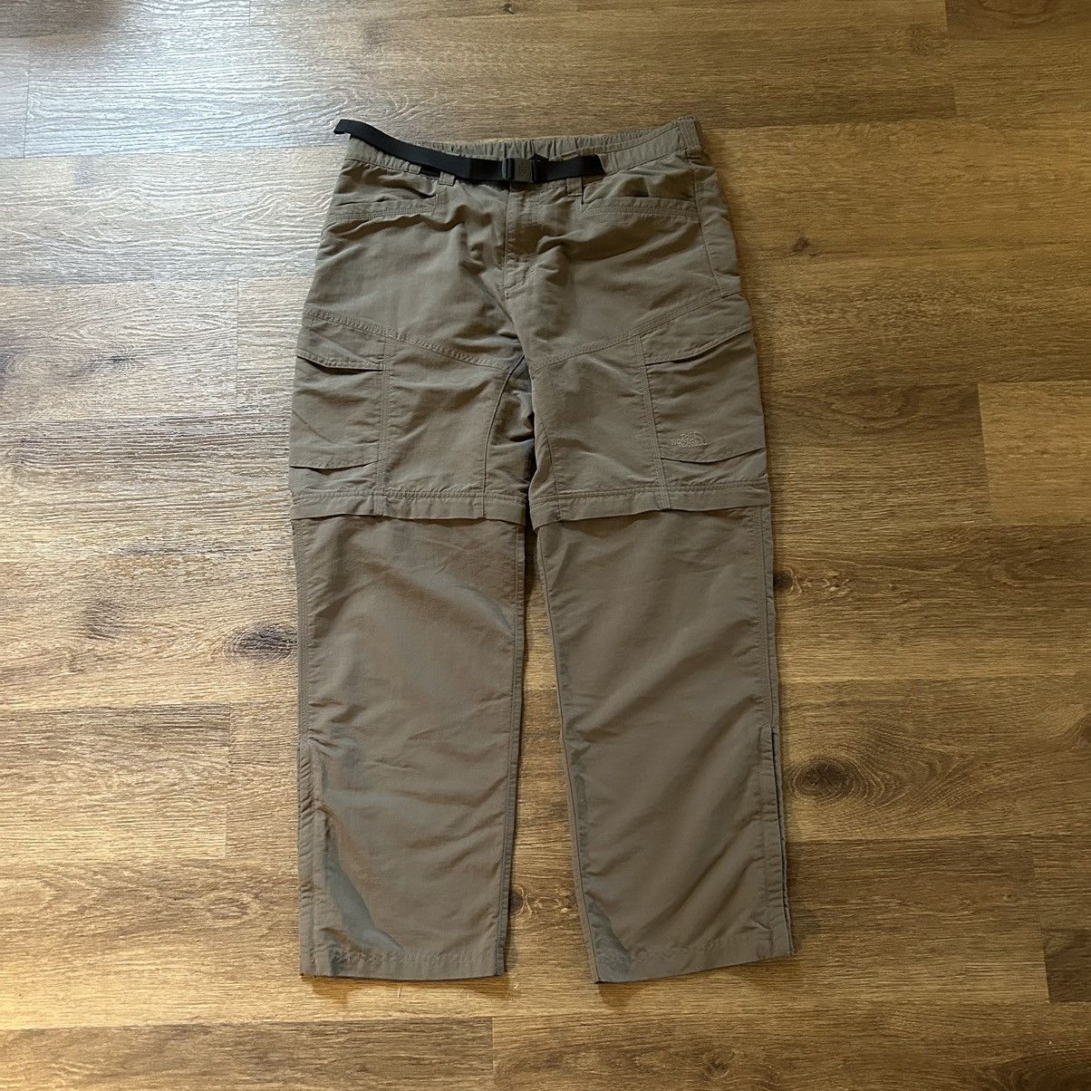 The North Face The North Face Zip Away Pants/Shorts Size US 32 / EU 48 - 1 Thumbnail