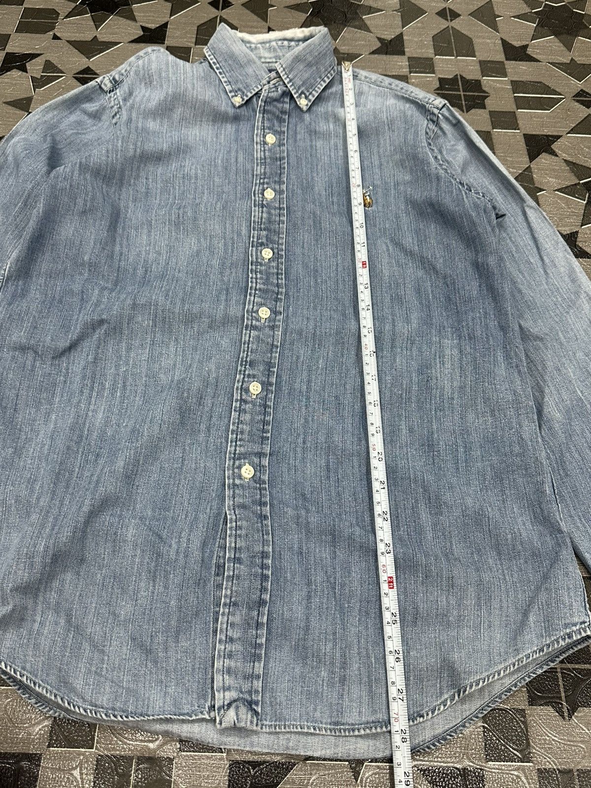 Polo Ralph Lauren Polo Ralph Lauren Distressed/Thrashed Denim Button Up Shirt Size US M / EU 48-50 / 2 - 11 Thumbnail