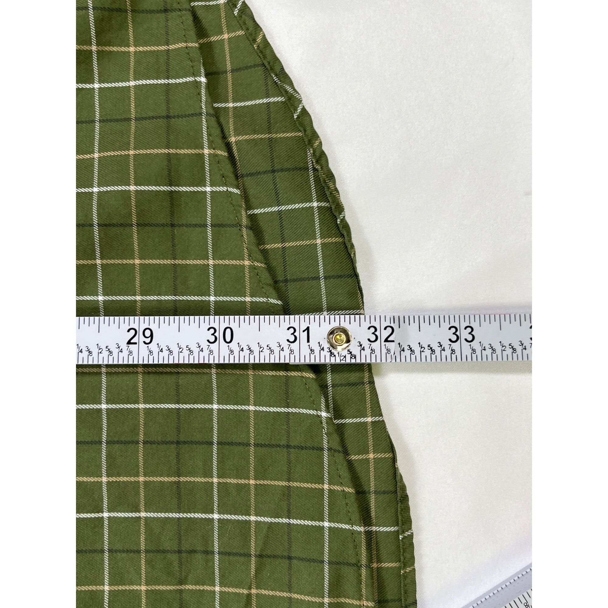 L.L. Bean L.L. Bean SKU 7652 Mens Green Plaid Long Sleeve Button Down Size US XL / EU 56 / 4 - 6 Thumbnail