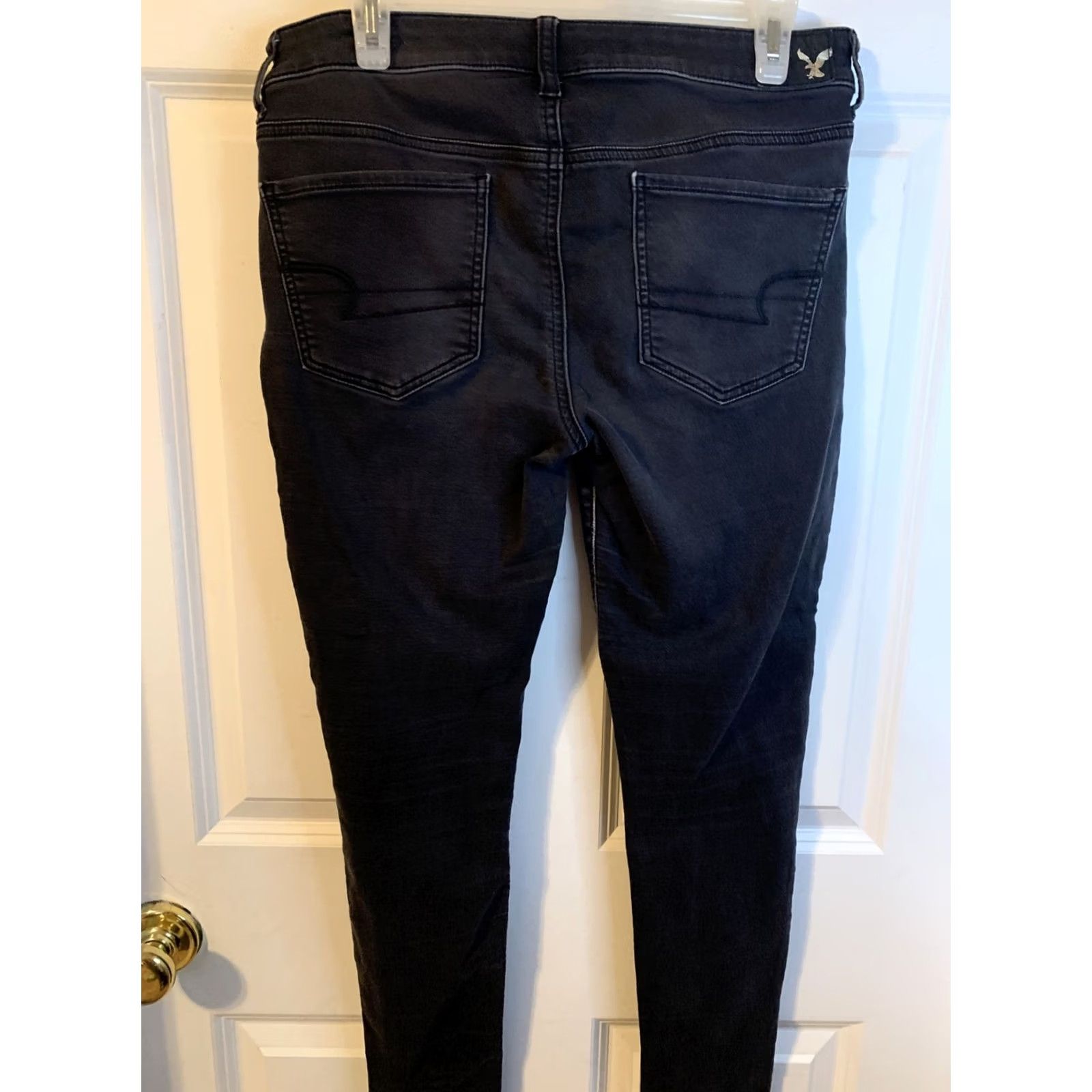 American Eagle Outfitters VINTAGE? No. American Eagle Jeghing Jeans Womens SZ 10 Faded Black Jegging #2029 - Adult Women Jeans Black Regular Solid Size 32" / US 10 / IT 46 - 5 Thumbnail