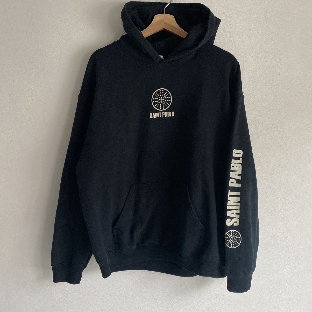 Kanye West Kanye West Saint Pablo Tour Pullover Hoodie Size US L / EU 52-54 / 3 - 1 Thumbnail