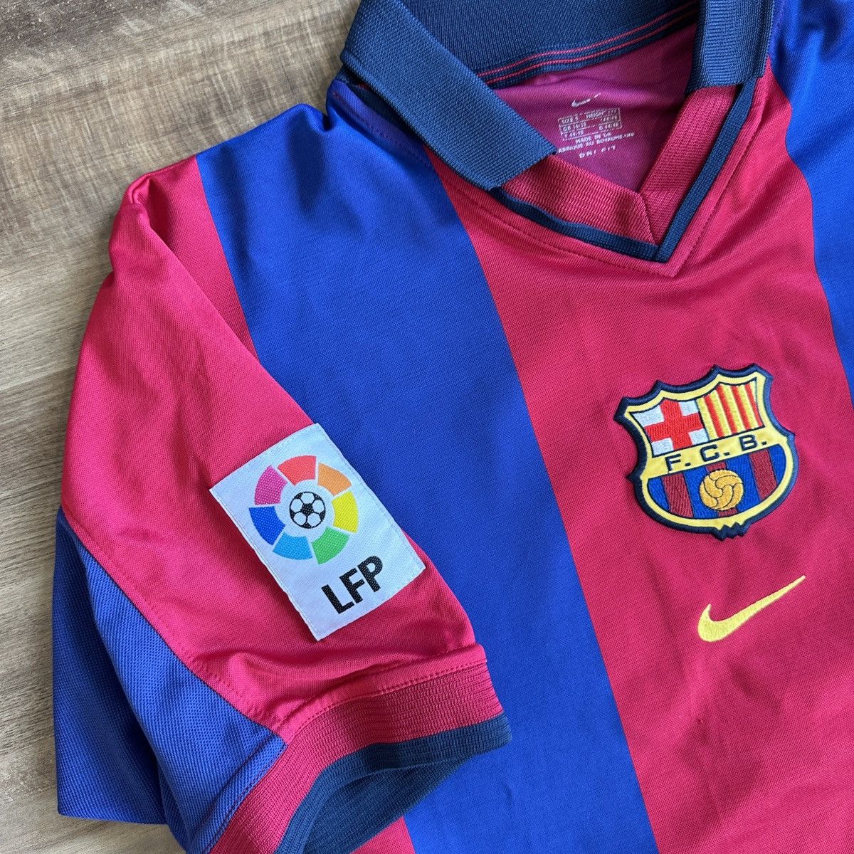Nike × Vintage 1998-1999 FC Barcelona Home Jersey Size Small Size US S / EU 44-46 / 1 - 3 Thumbnail