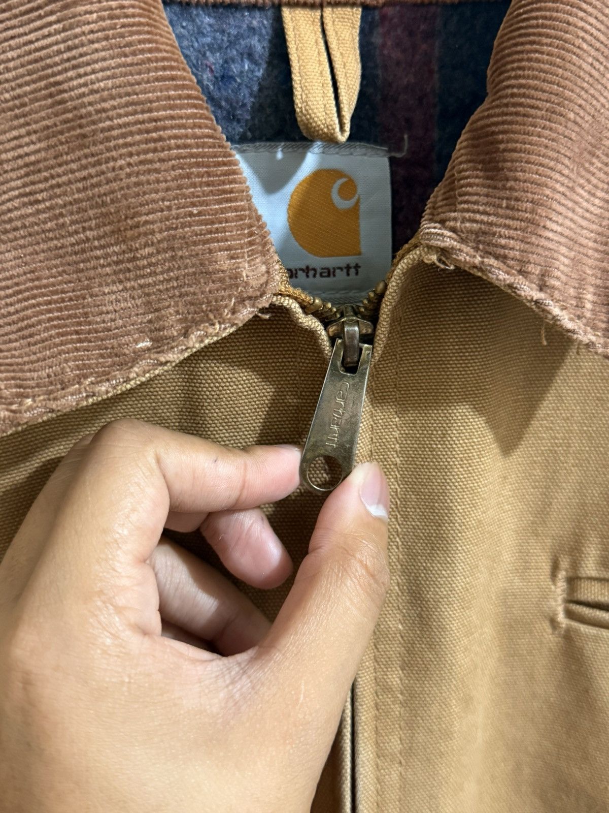 Carhartt Vintage Union Made 2002 Carhartt J01 BRN Rare Big Patch Size US S / EU 44-46 / 1 - 6 Thumbnail