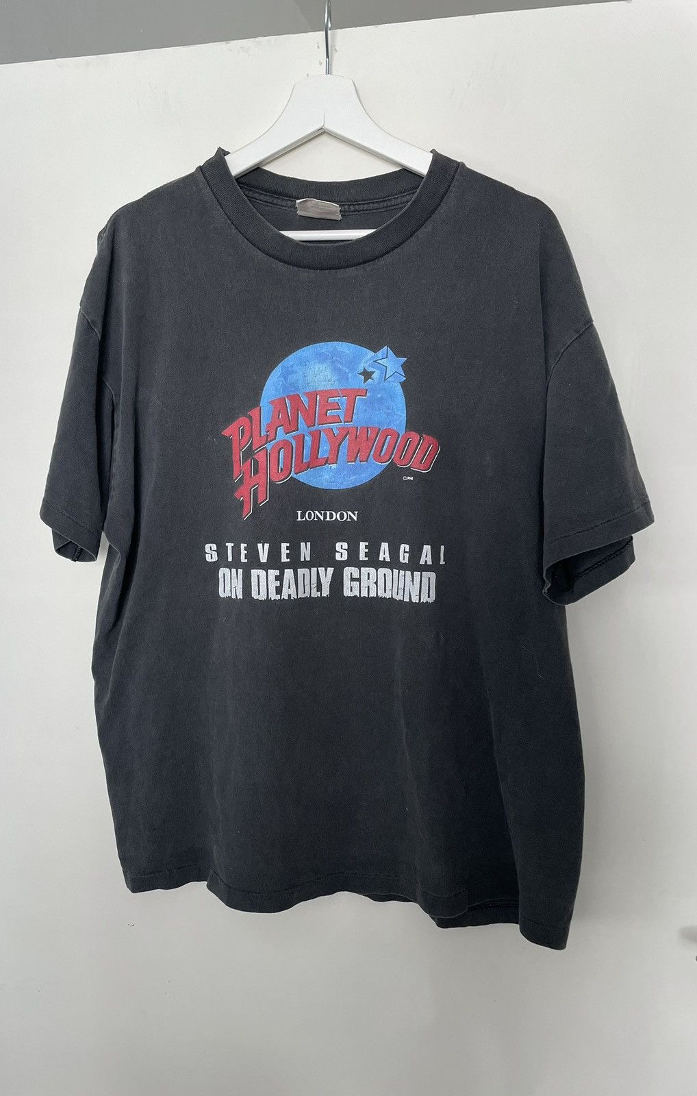 Planet Hollywood × Vintage Steven Seagal Planet Hollywood vintage movie T-shirt Size US XL / EU 56 / 4 - 1 Thumbnail