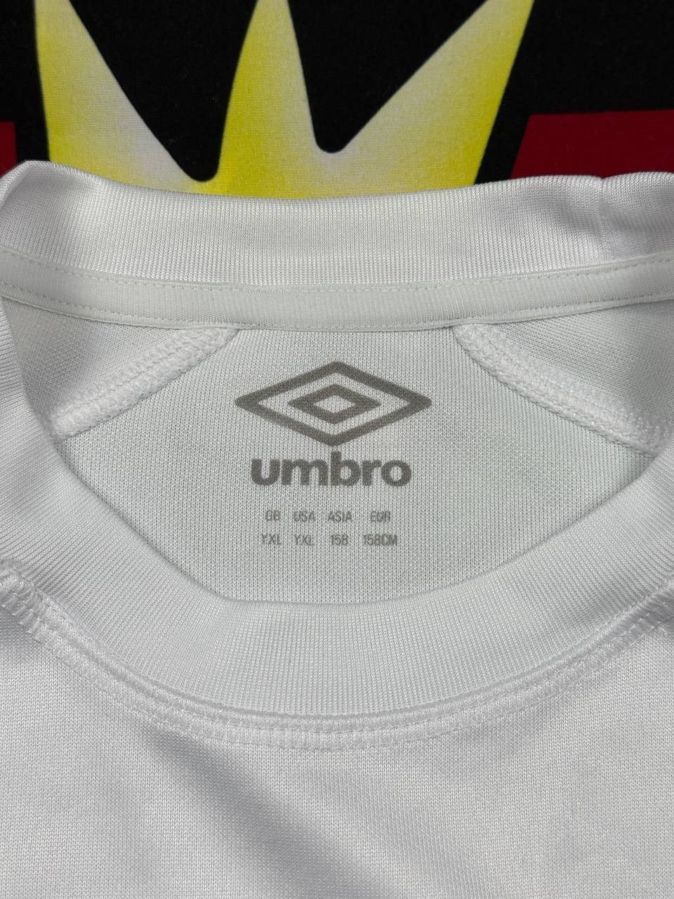 Umbro Umbro England Rugby Home Youth Jersey 22/23 Size YXL Size US XS / EU 42 / 0 - 3 Thumbnail