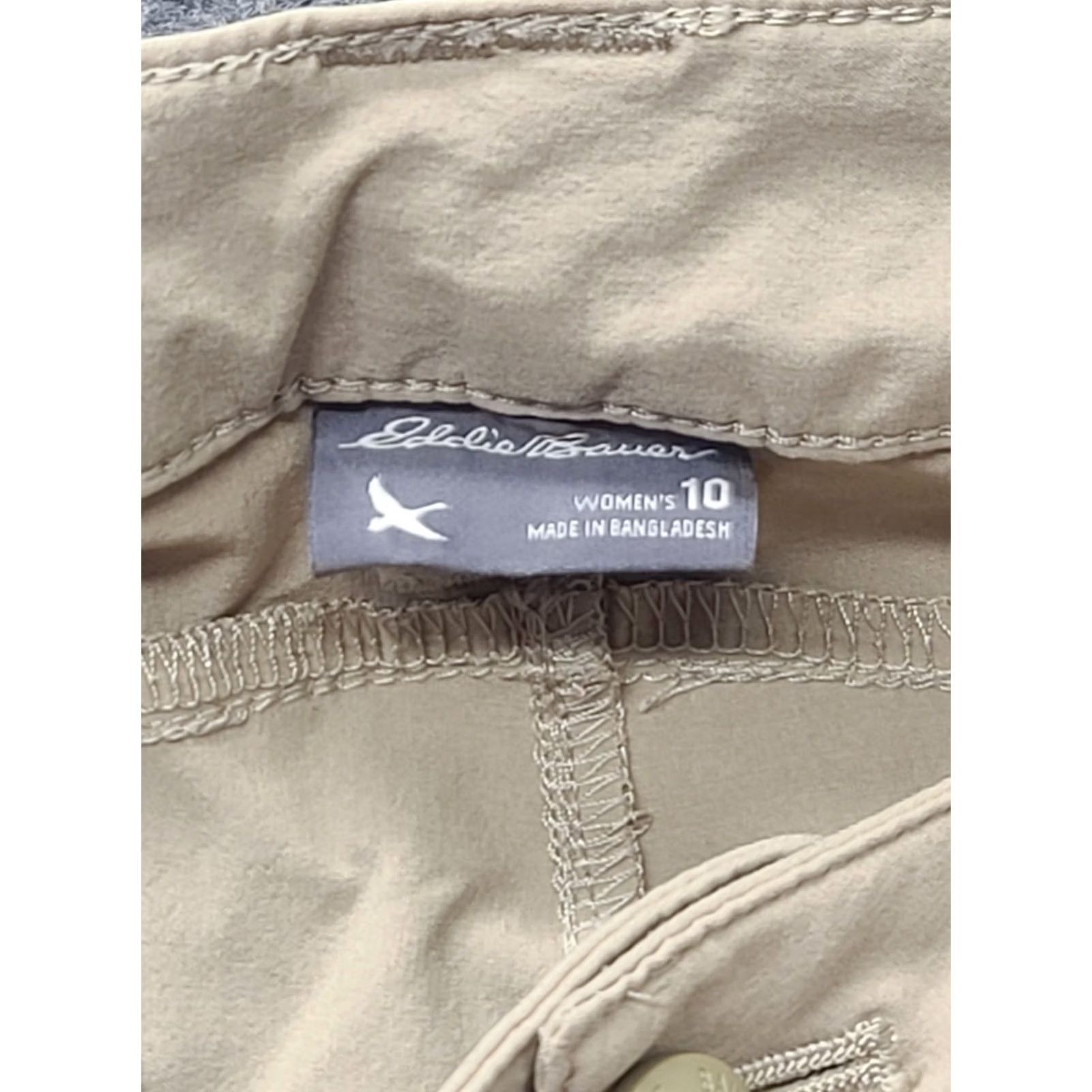 Eddie Bauer Eddie Bauer Capri Womens 10 Relaxed Fit Mid Rise Outdoors Hiking Quick Dry Capri Pants Beige 32 in Inseam 21 in Size ONE SIZE - 2 Thumbnail
