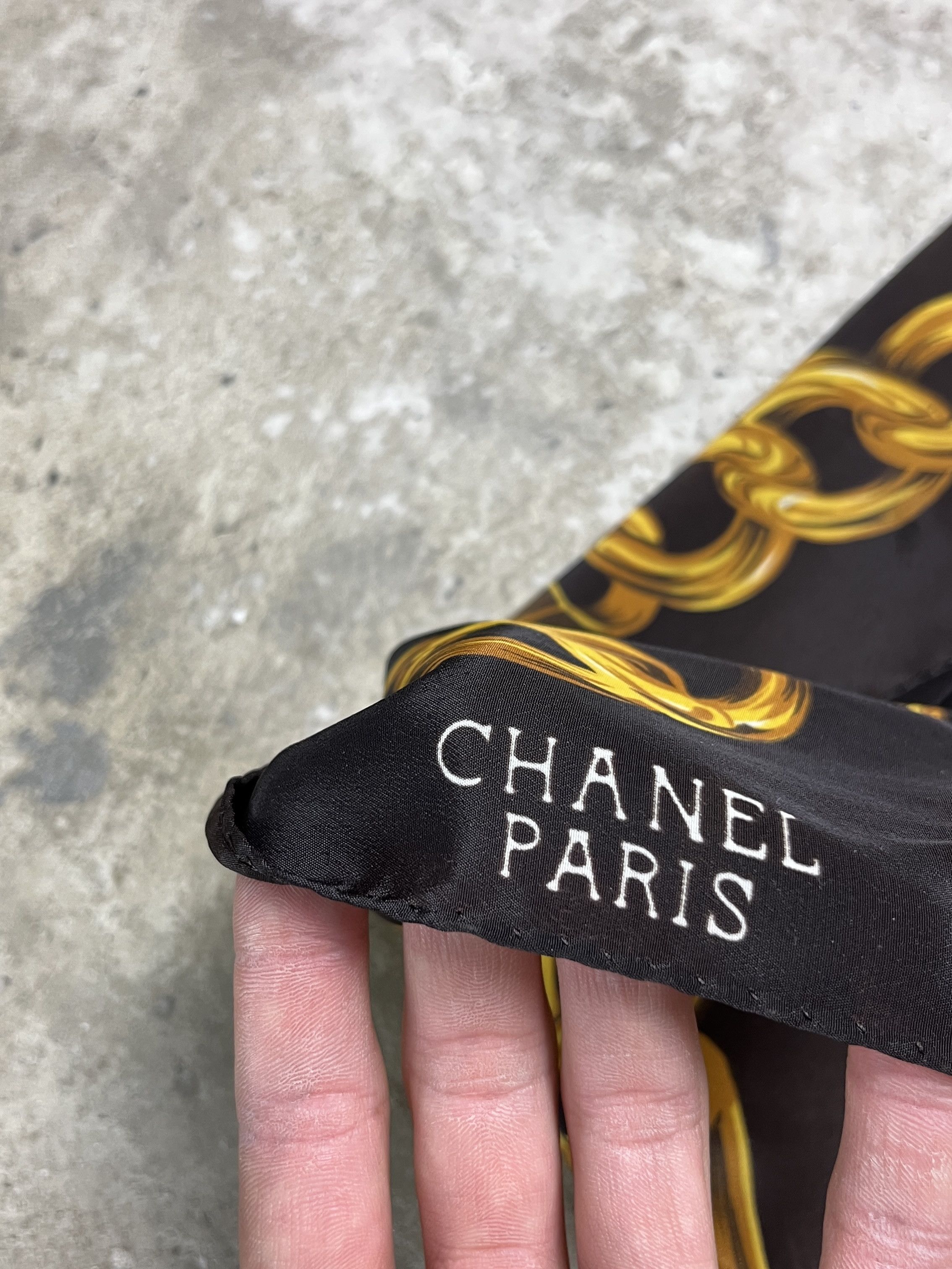 Chanel CHANEL GOLD CHAIN PRINT SILK SCARF - № 4517 Size ONE SIZE - 4 Thumbnail