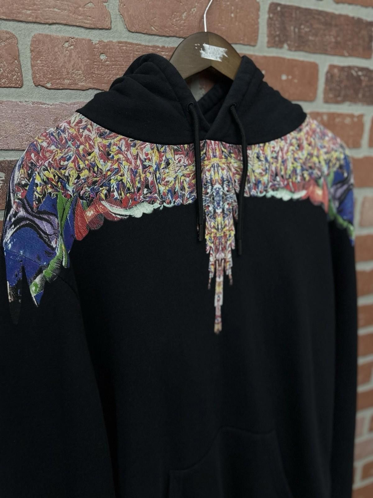 Marcelo Burlon MARCELO BURLON COUNTY OF MILAN SIZE LARGE Hoodie $700 Retail Size US L / EU 52-54 / 3 - 4 Thumbnail