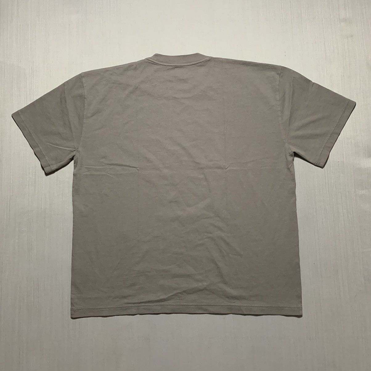 Balenciaga × Gap × Kanye West Yeezy GAP engineered by Balenciaga Tee Size US XL / EU 56 / 4 - 2 Thumbnail