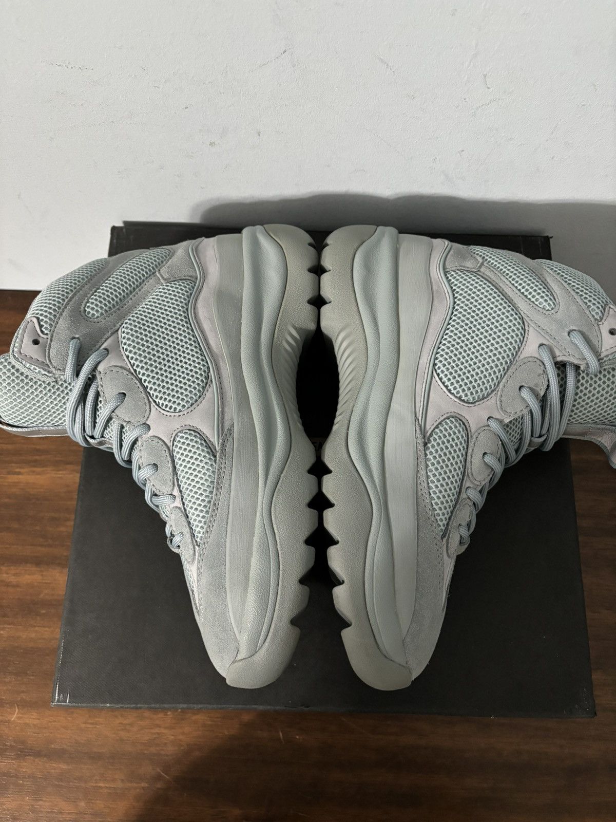 Yeezy Yeezy Season 7 Desert Boot House Blue Size US 9.5 / EU 42-43 - 3 Thumbnail