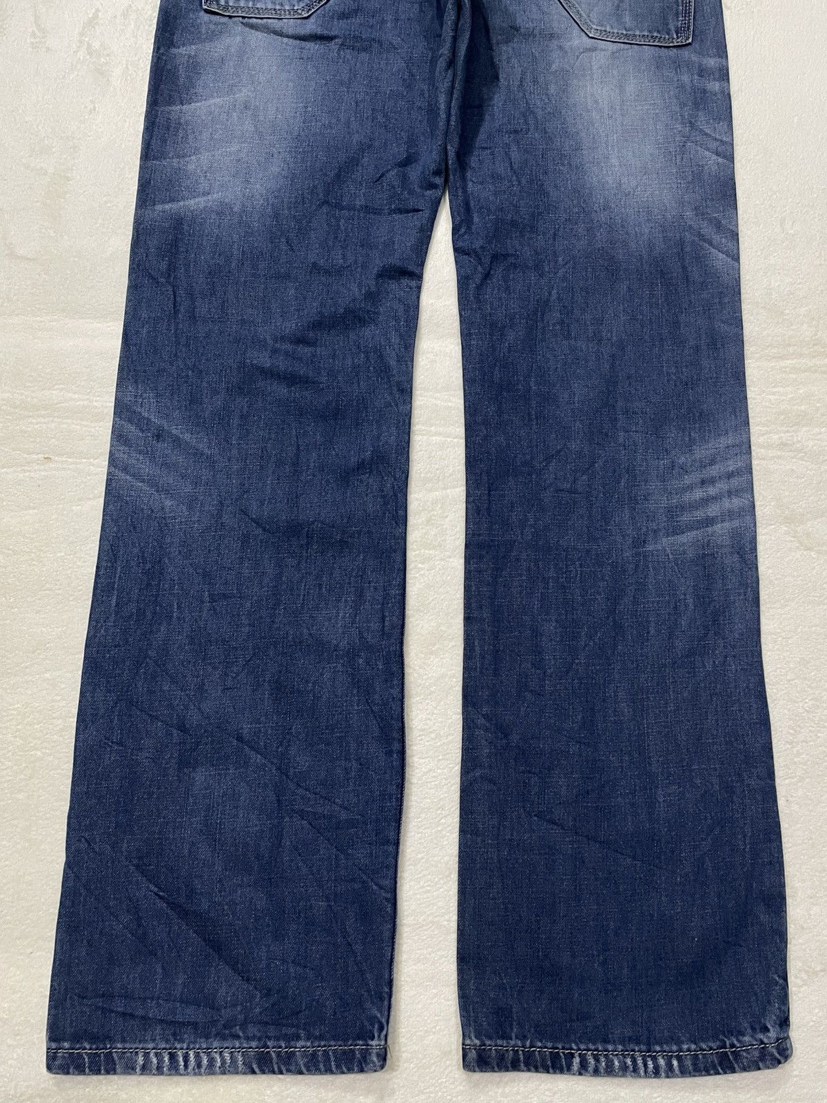Japanese Brand Vintage DYNK Denim Straight Cut Mudwash Faded Jeans Size US 31 - 11 Thumbnail