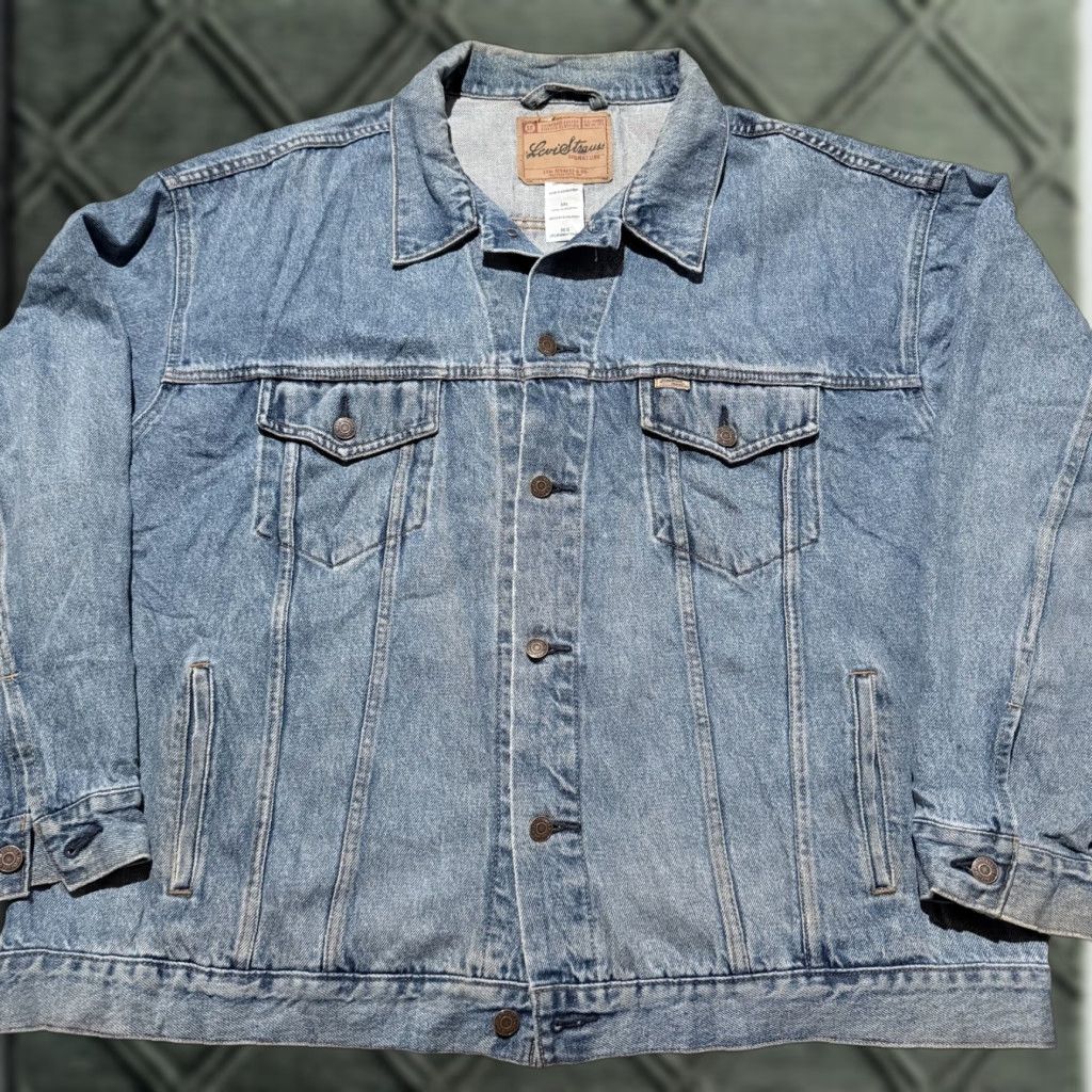 Levi's VINTAGE Levi Strauss Signature Trucker Jacket Men's Blue Denim Western Classic - 3XL Size US XXL / EU 58 / 5 - 1 Thumbnail