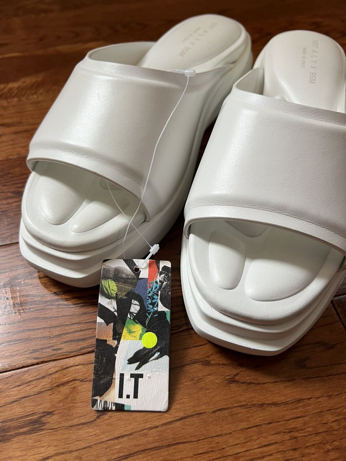 1017 ALYX 9SM 1017 ALYX 9SM - White Mono Slides Size US 6.5 / IT 36.5 - 1 Thumbnail