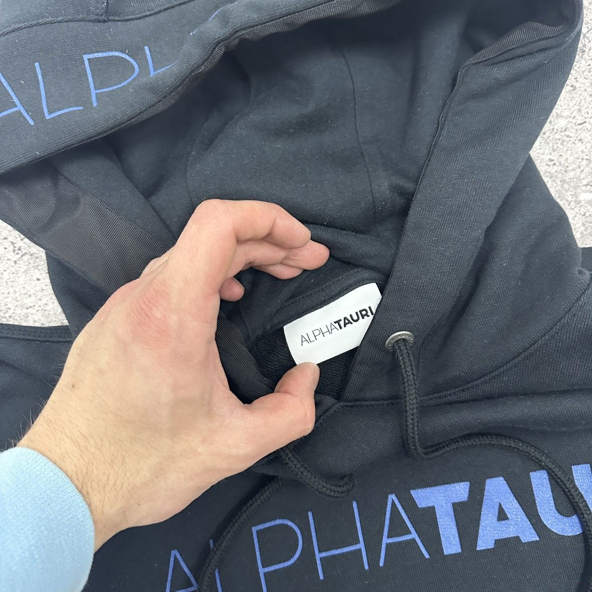 Red Bull Alpha Tauri Red bull Fits body and mind hoodie y2k og hype Size US L / EU 52-54 / 3 - 8 Thumbnail
