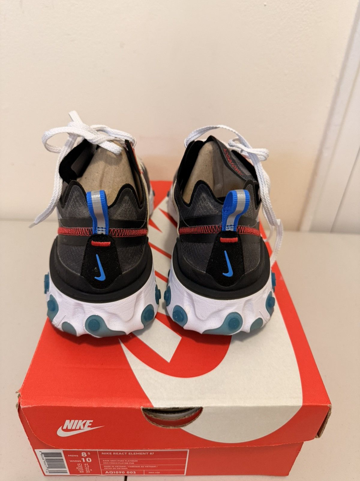 Nike Nike React Element 87 Dark Grey Photo Blue size 8.5 Size US 8.5 / EU 41-42 - 4 Thumbnail