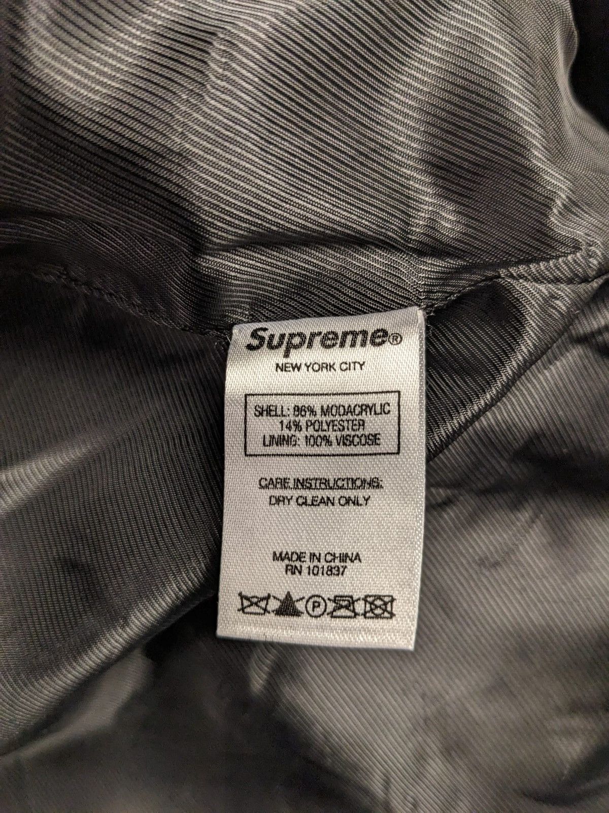 Supreme SS17 SUPREME FAUX FUR BOMBER JACKET BLACK SIZE L LARGE 2017 Size US L / EU 52-54 / 3 - 7 Thumbnail