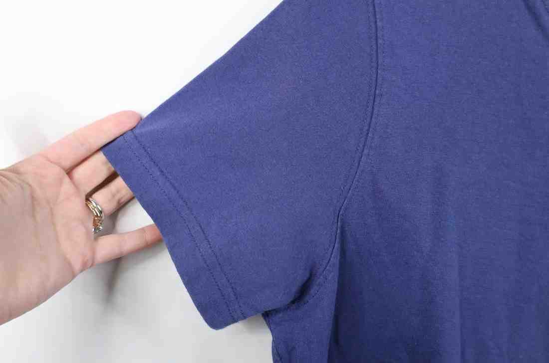 Carhartt Vintage Y2K Carhartt Spell Out Pocket T-Shirt Blue Cotton Size L / US 10 / IT 46 - 9 Thumbnail