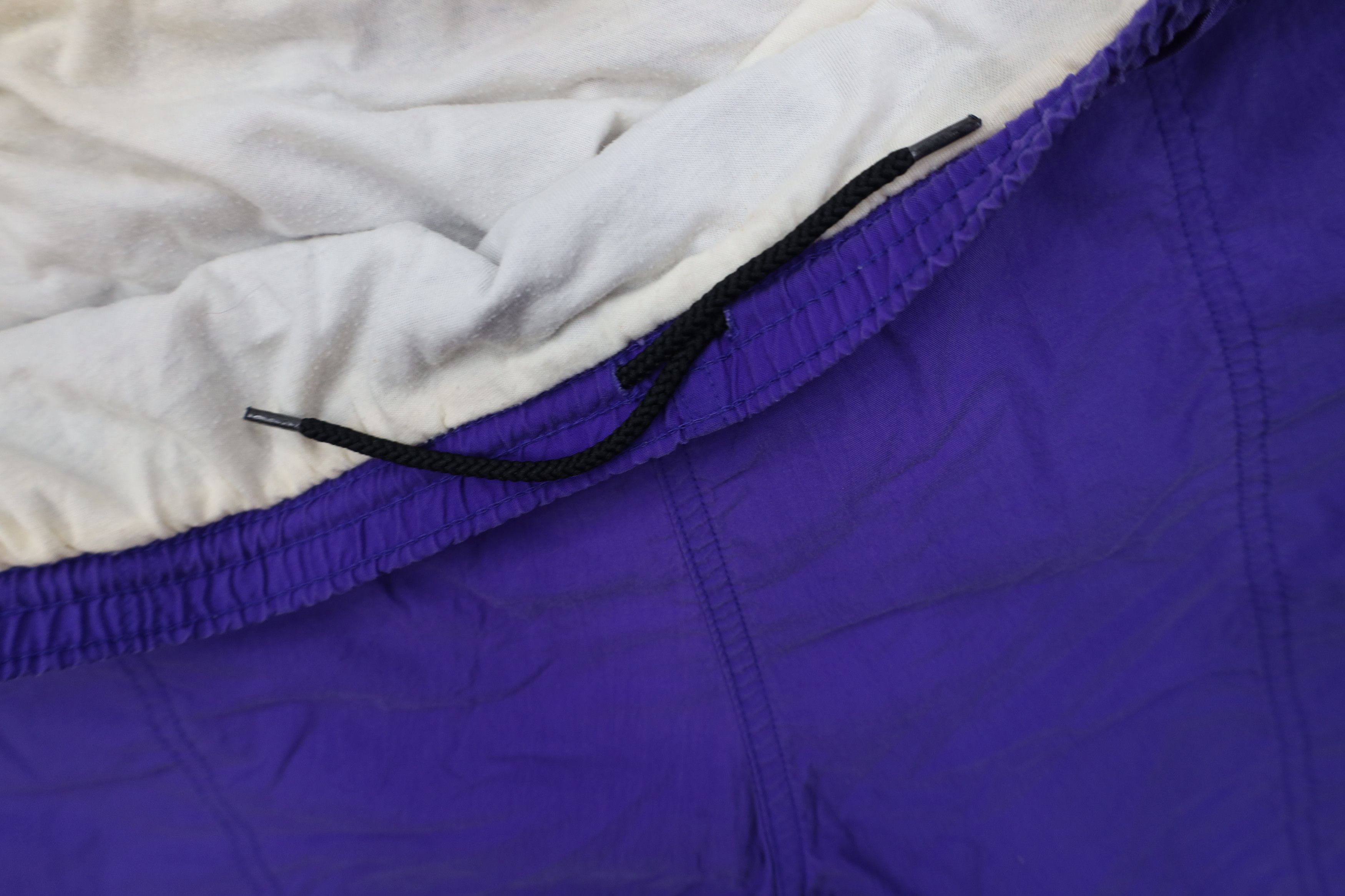 Nike AS IS Vintage 90s Nike Above Knee Lined Soccer Shorts Size US 36 / EU 52 - 8 Thumbnail