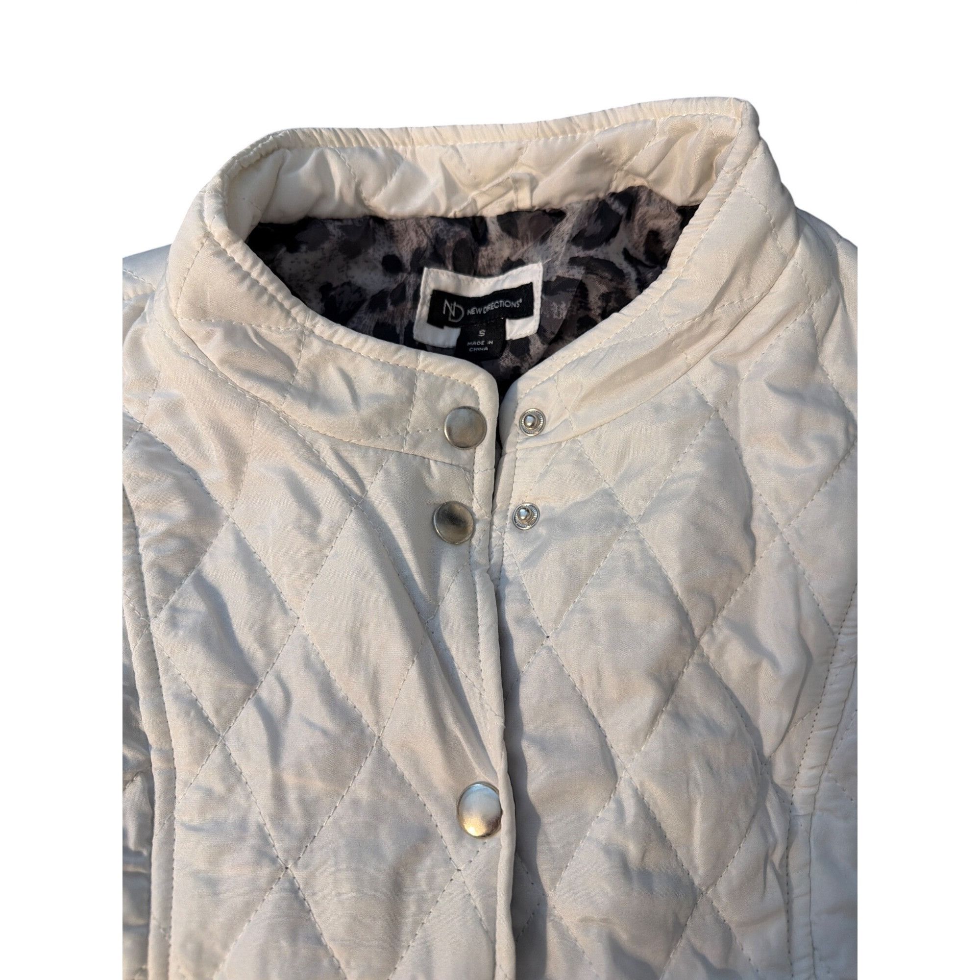 Other New Directions White Quilted Puffer Vest Silver Tone Snap Fr Size S / US 4 / IT 40 - 3 Thumbnail