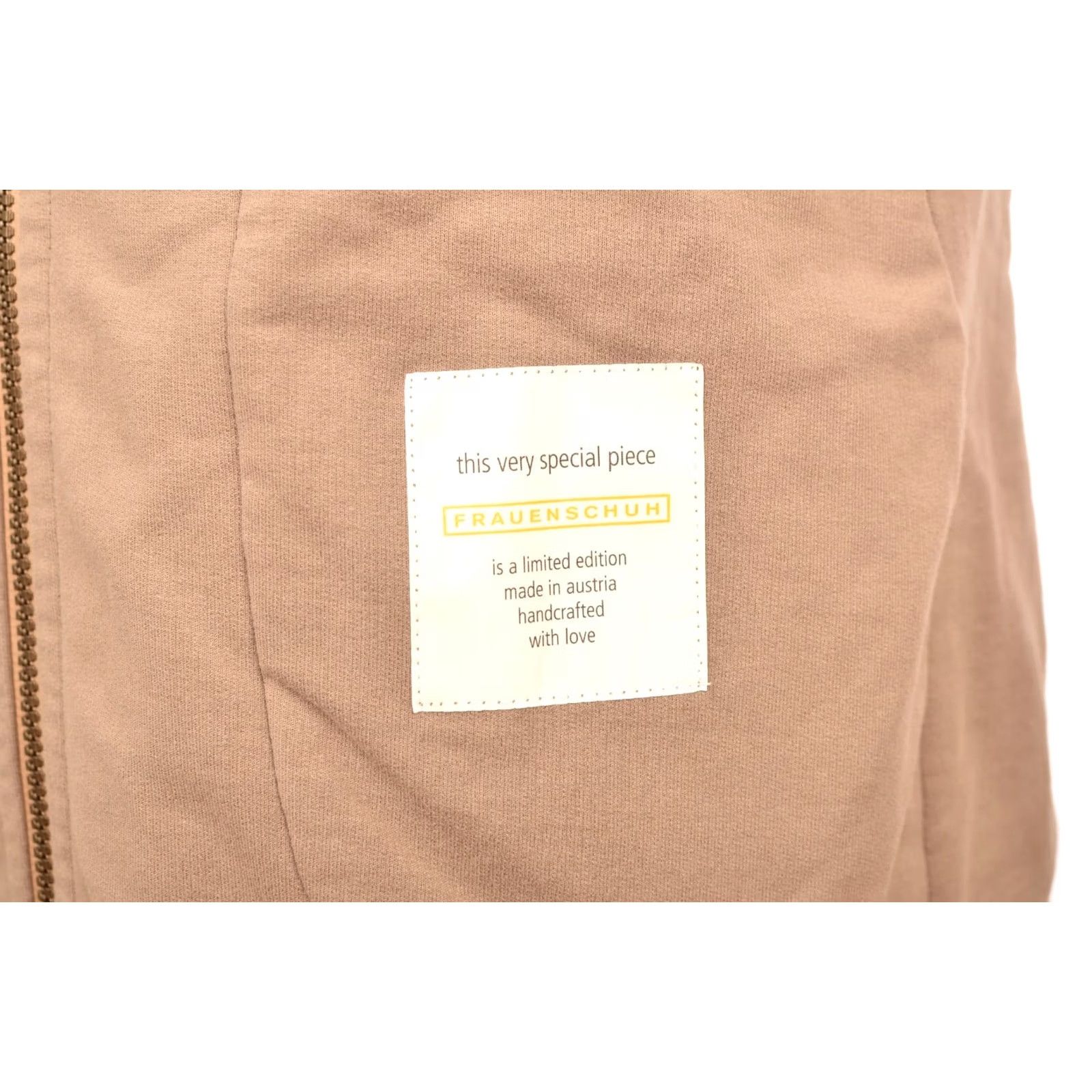 Frauenschuh Frauenschuh Limited Edition Full-Zip Nylon Vest Gilet Womens Size M Black Vest Womens M Nylon Limited Edition Full-Zip Gilet Frauenschuh Size M / US 6-8 / IT 42-44 - 5 Thumbnail
