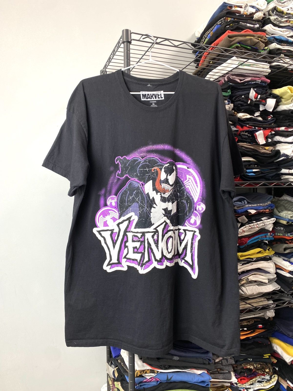 Marvel Comics 2000s Vintage Venom Horror by Marvel Comics T Shirt Batman Size US XXL / EU 58 / 5 - 1 Thumbnail