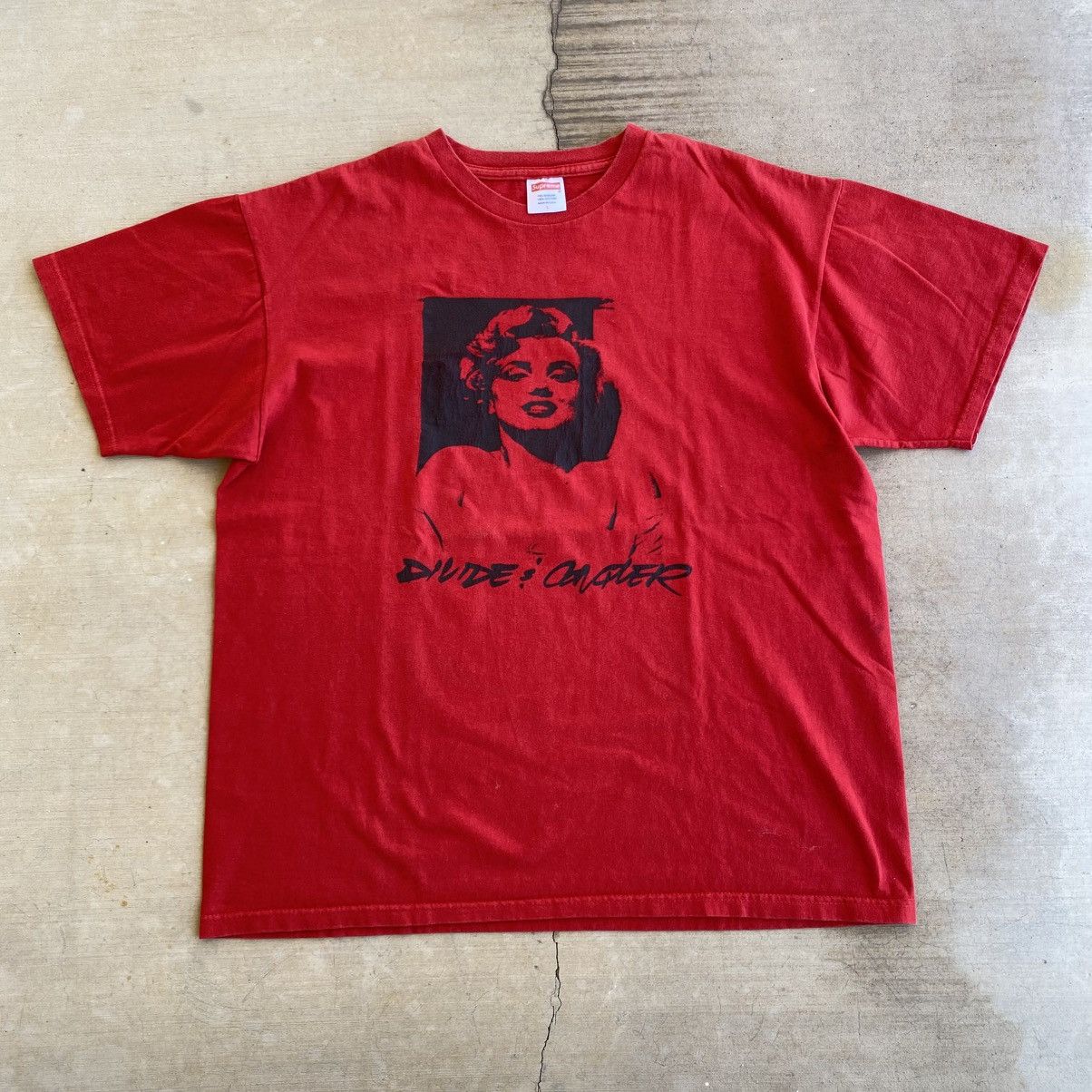 Futura × Supreme Supreme T-Shirt Red Futura Marilyn Monroe Sample 2010 Size US L / EU 52-54 / 3 - 6 Thumbnail