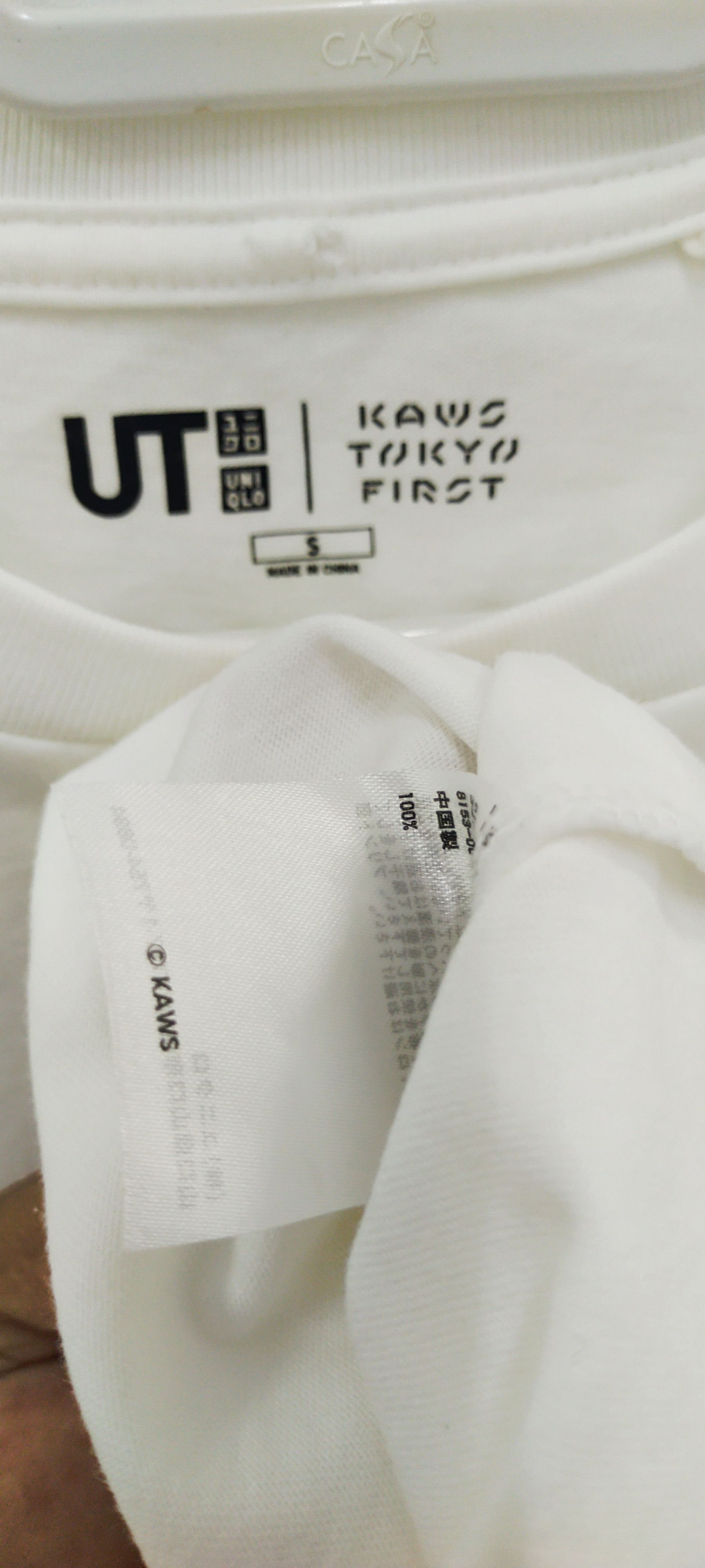 Kaws × Uniqlo Kaws Size US S / EU 44-46 / 1 - 2 Thumbnail