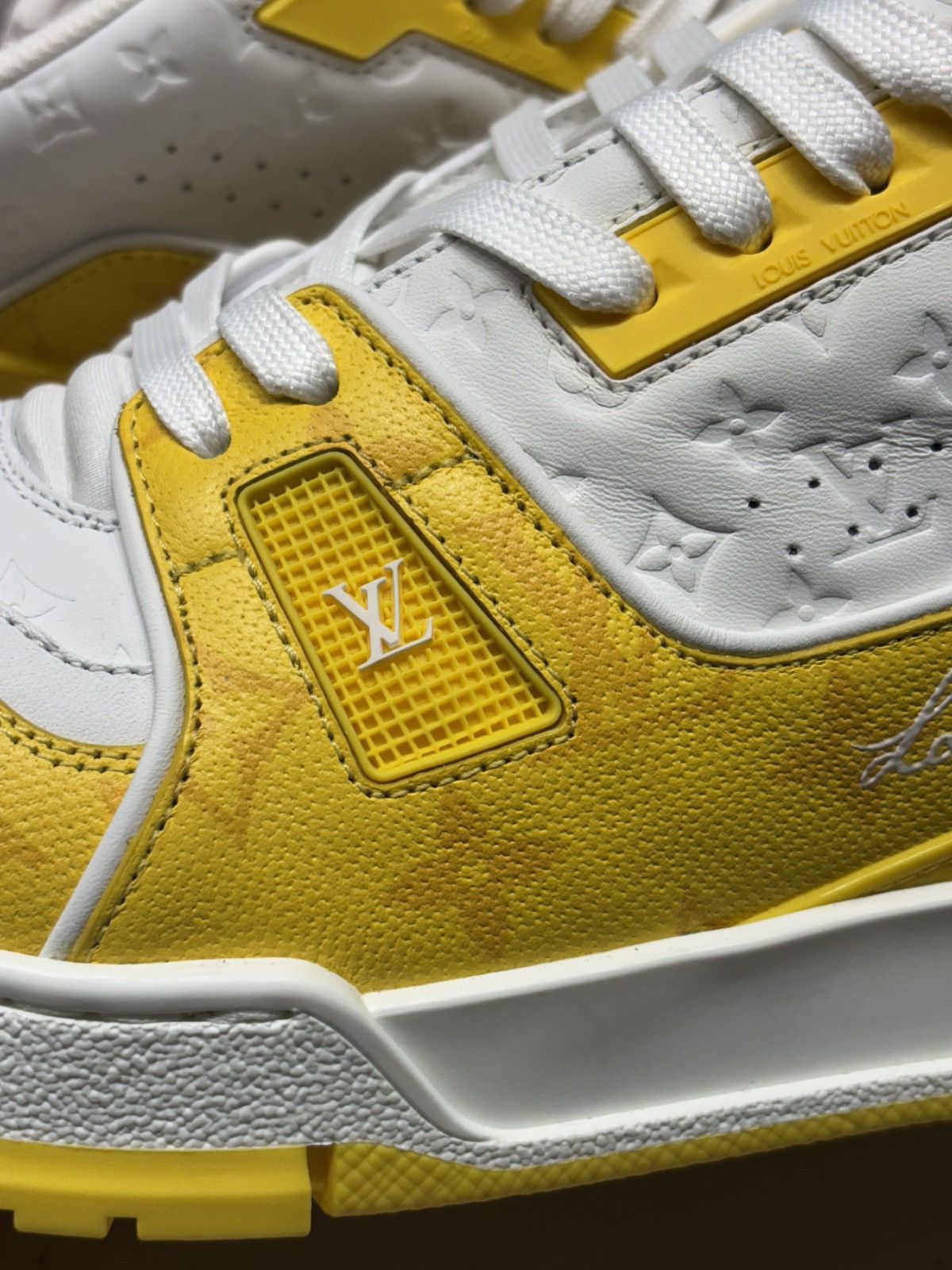 Louis Vuitton Louis Vuitton Yellow 54 Trainers Size US 10 / EU 43 - 3 Thumbnail