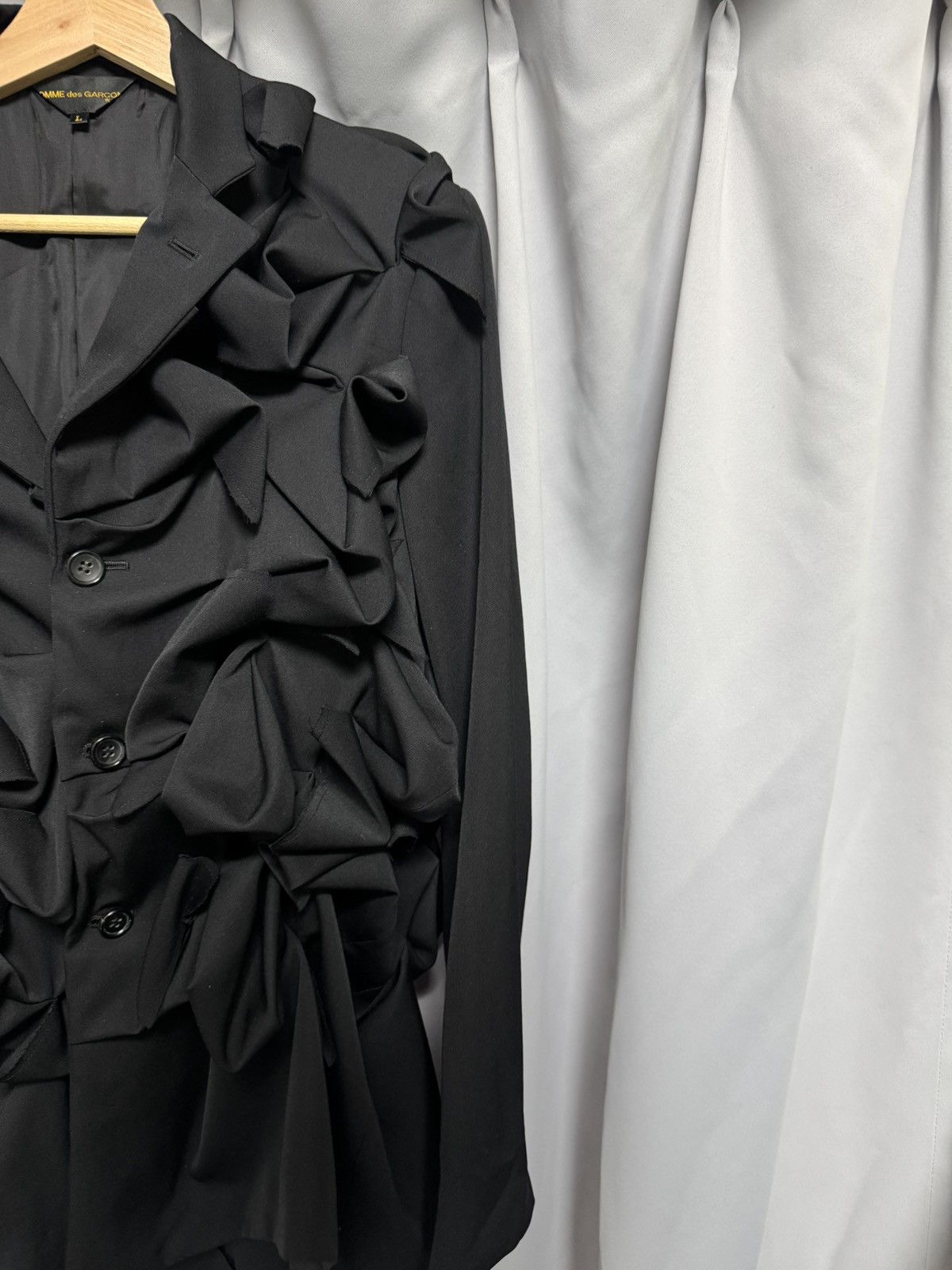 Comme des Garcons Comme des Garçons AW25 Sculptural Volume Jacket Size US M / EU 48-50 / 2 - 9 Thumbnail