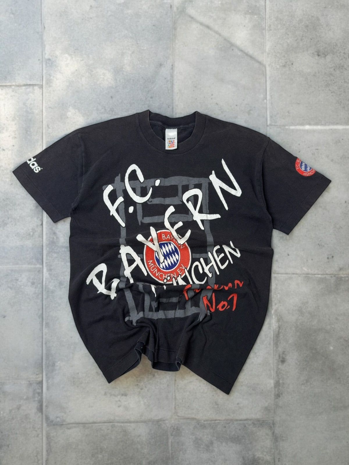 Adidas Vintage Bayern Munchen tee stadium drip swag y2k soccer Size US M / EU 48-50 / 2 - 1 Thumbnail