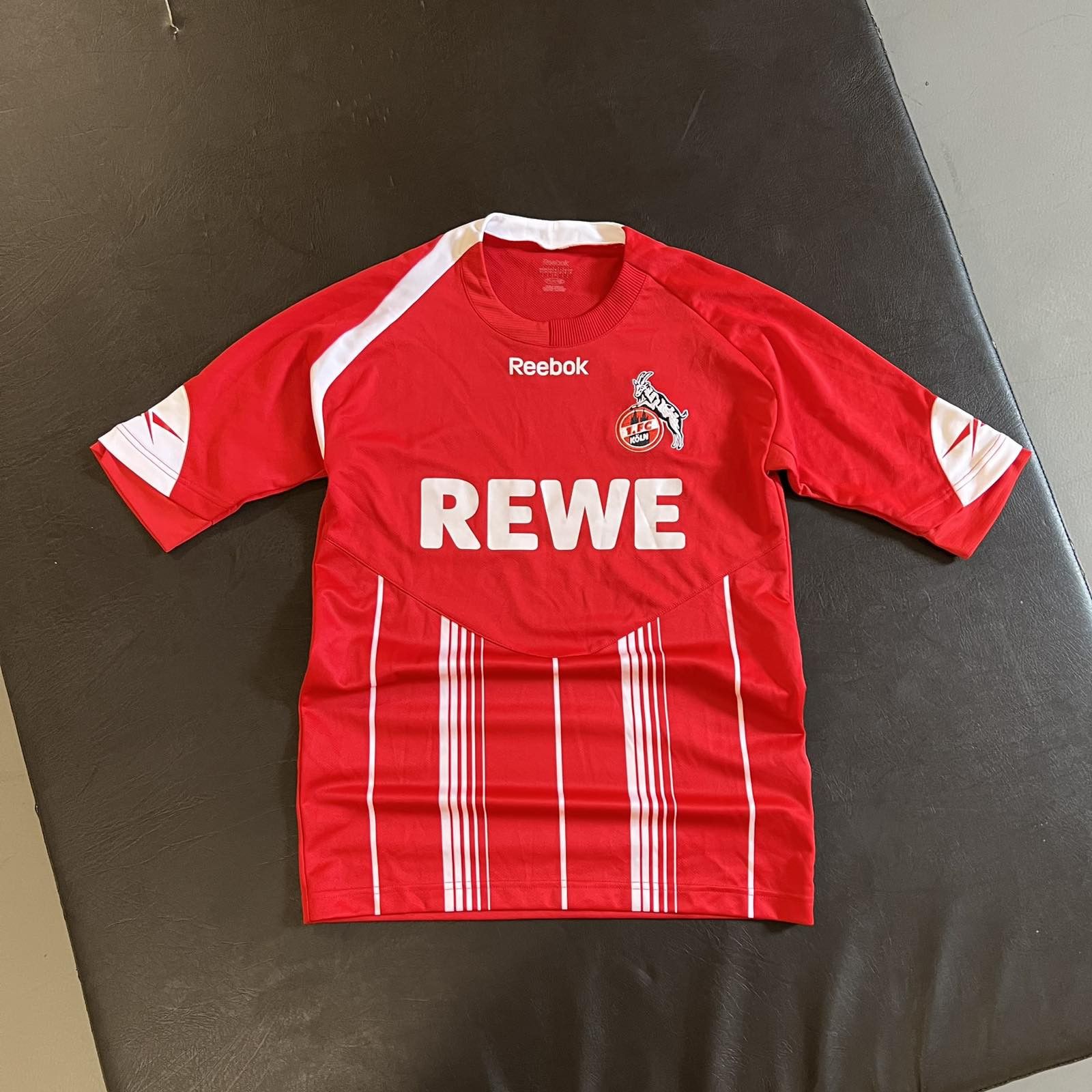 Reebok Reebok FC Koln Home Kit 2009-10 Season Sz M Size US M / EU 48-50 / 2 - 1 Thumbnail