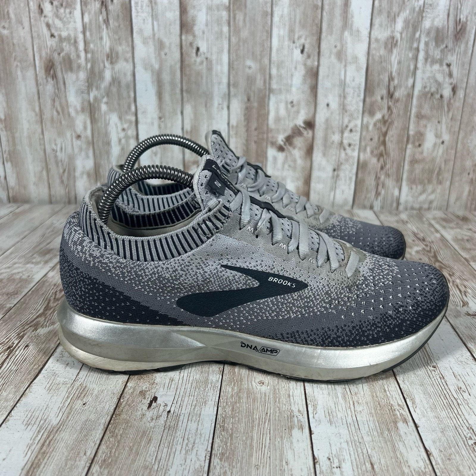 Brooks Brooks levitate 2 chrome Womens 8.5 Size US 8.5 / IT 38.5 - 1 Thumbnail
