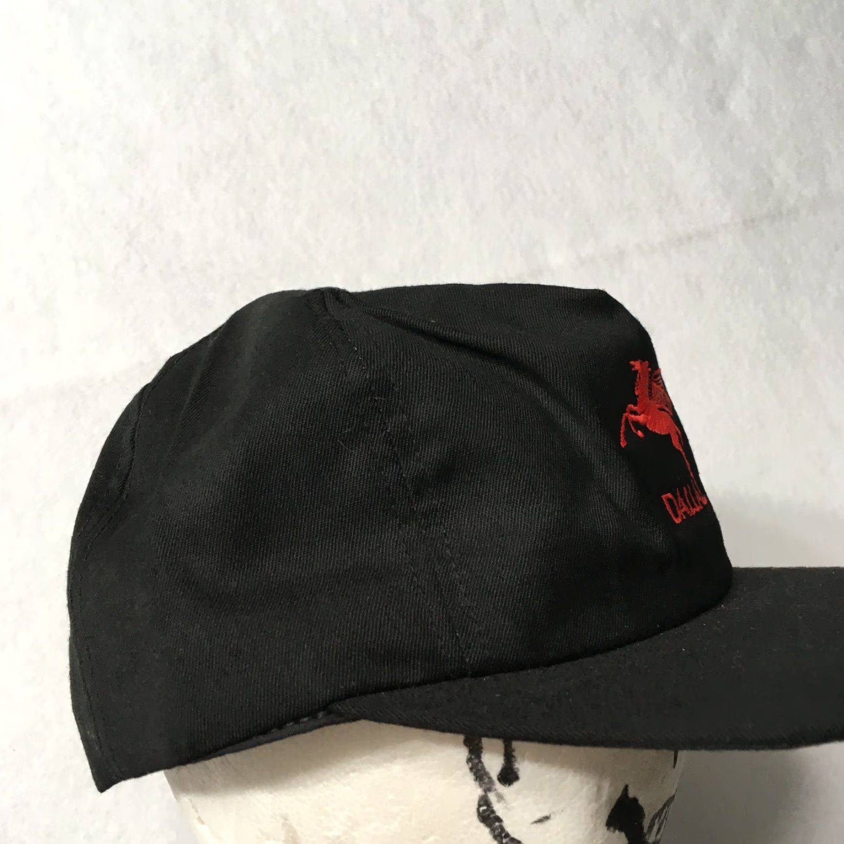 Vintage VINTAGE Snap-Back Hat Trucker Mens Adjustable Black 80s 90s Unicorn Horse Dallas City College Hipster HP Hat Size ONE SIZE - 4 Thumbnail