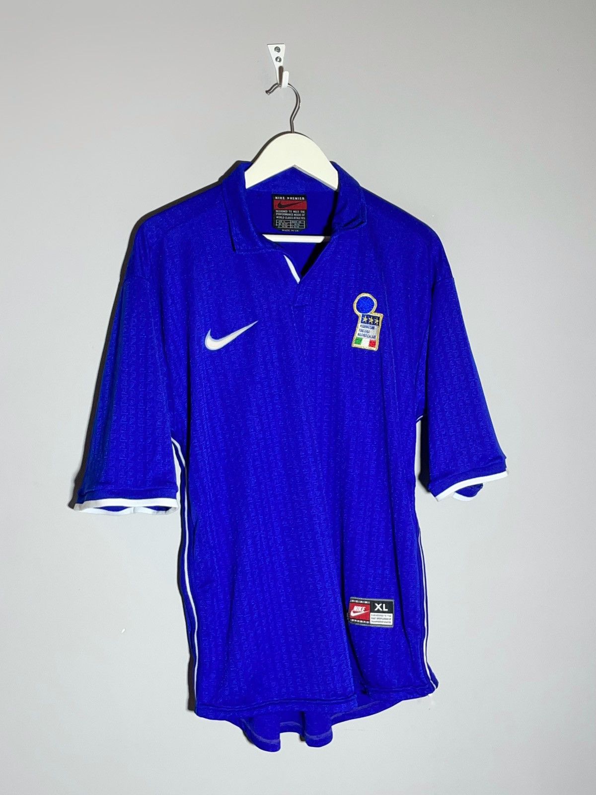 Nike × Vintage National Team Italy 1995/97 Vintage Nike Football Shirt Size US XL / EU 56 / 4 - 2 Thumbnail