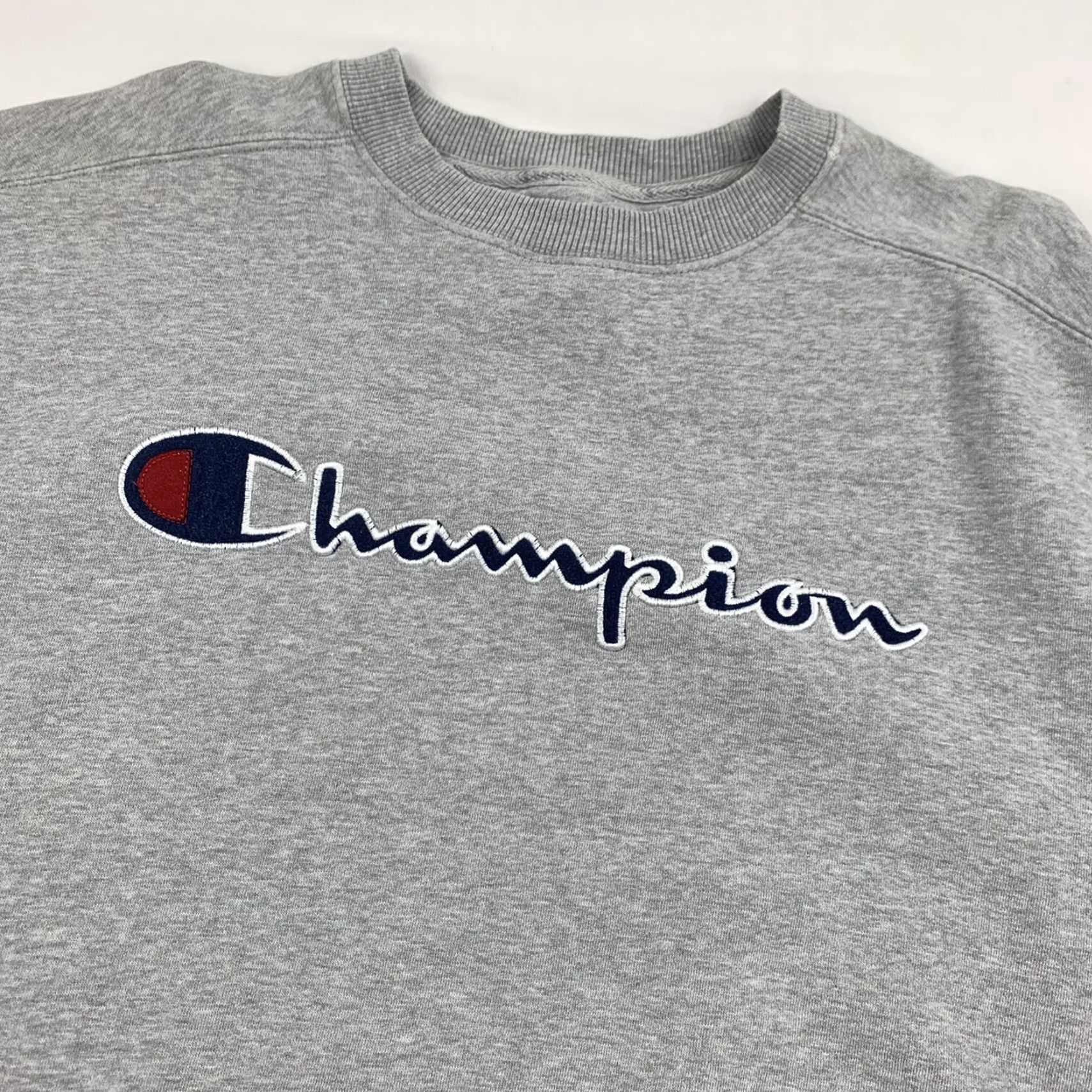 Champion VINTAGE Champion Sweatshirt Adult Medium Gray Spellout Pullover Crewneck Embroidered Y2K Mens Size US M / EU 48-50 / 2 - 2 Thumbnail