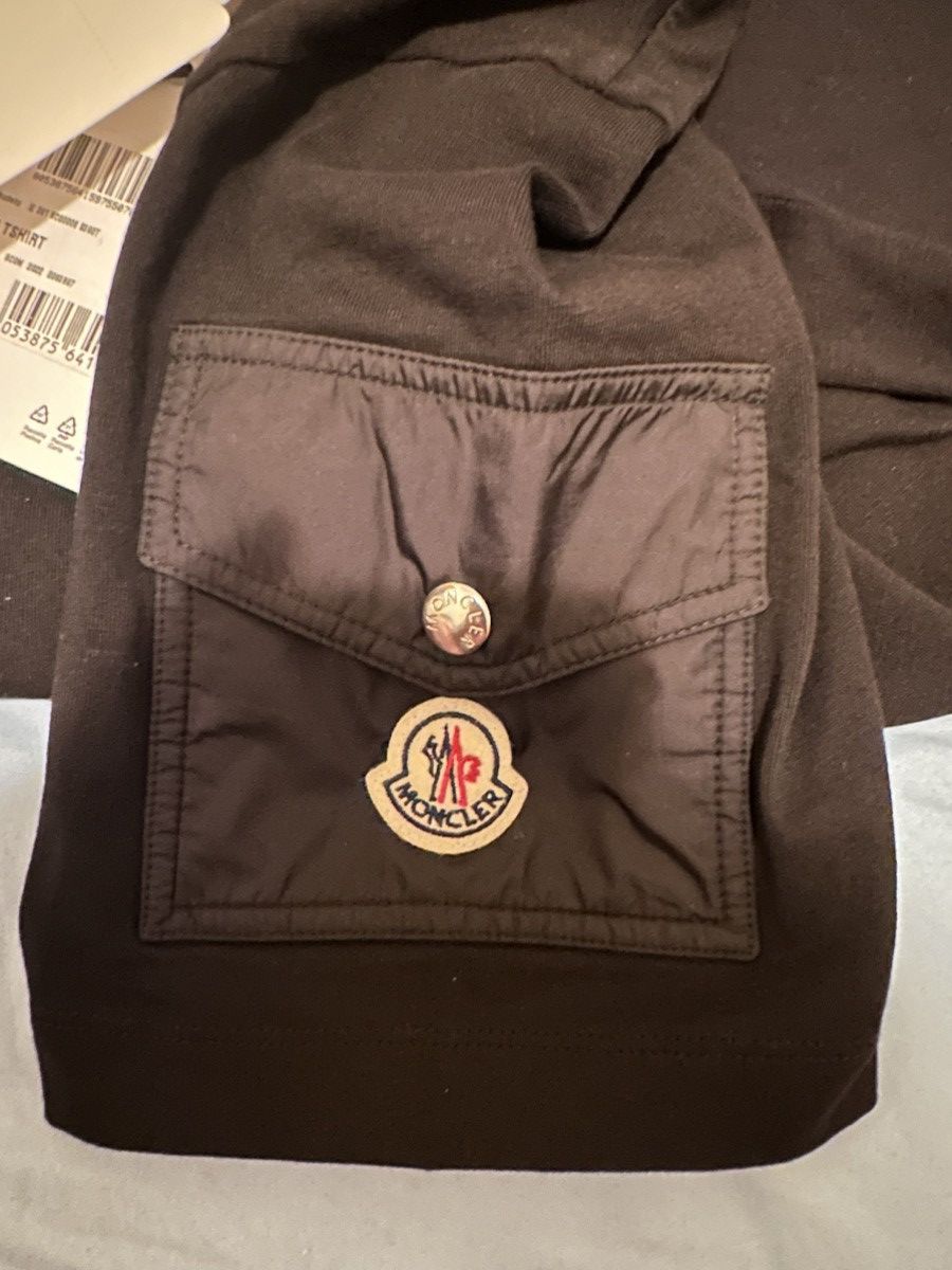 Moncler Moncler Logo T-Shirt Pocket Patch XL Black Size US XL / EU 56 / 4 - 10 Thumbnail